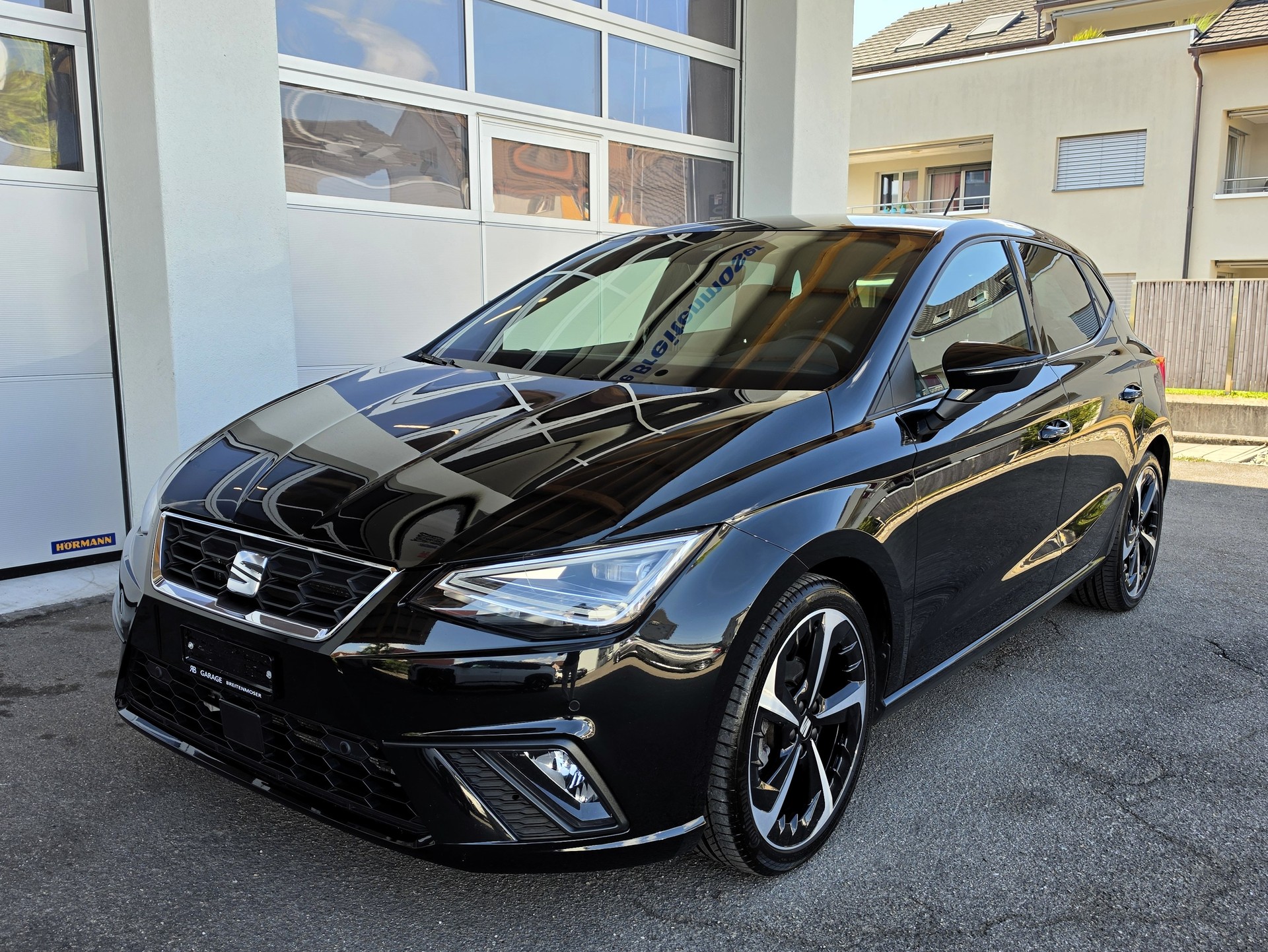 SEAT Ibiza 1.0 EcoTSI FR DSG-image-1