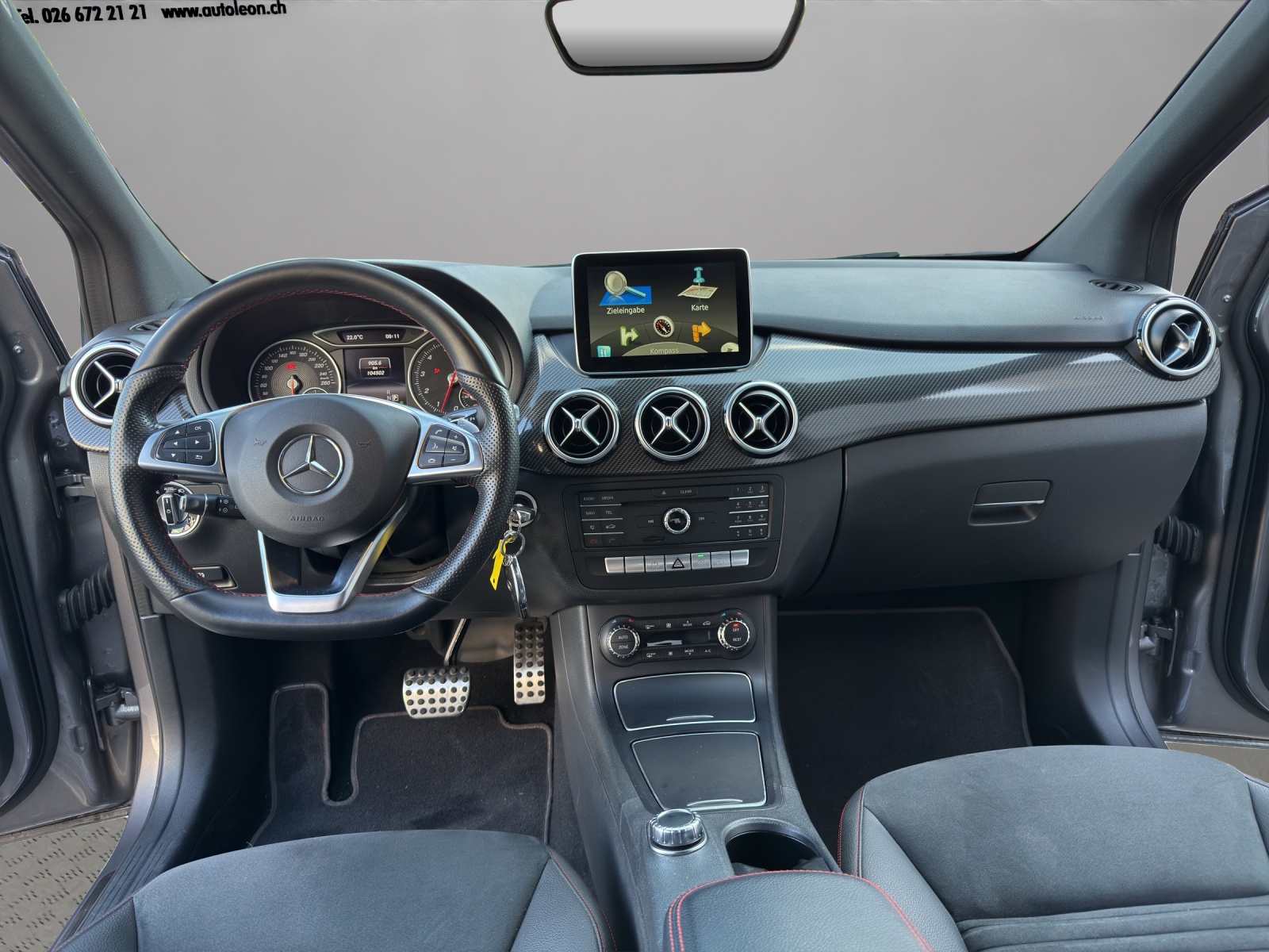 MERCEDES-BENZ B 220 AMG Line 4Matic 7G-DCT-image-13