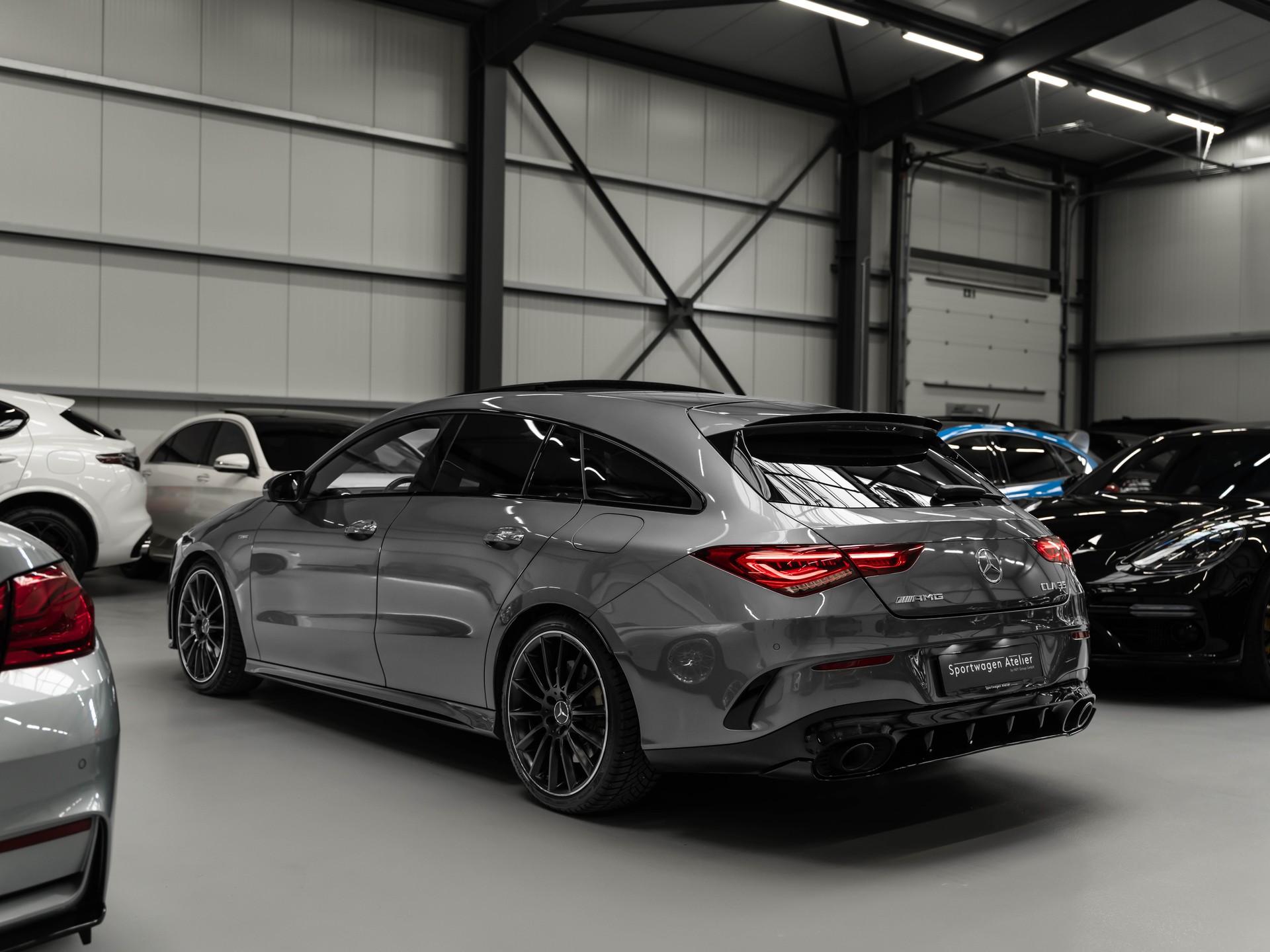 MERCEDES-BENZ CLA Shooting Brake 35 AMG 4Matic 7G-DCT-image-1