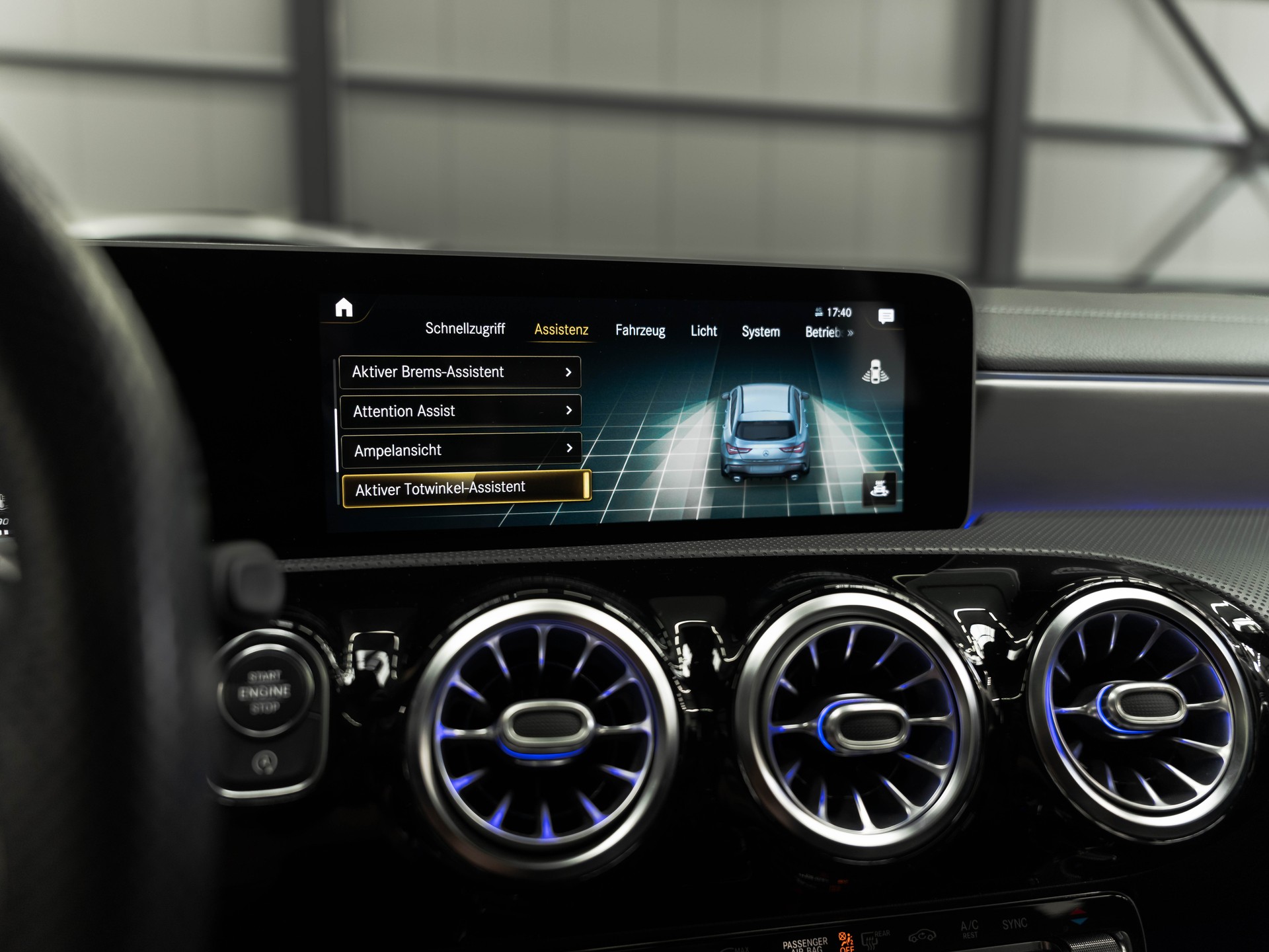 MERCEDES-BENZ CLA Shooting Brake 35 AMG 4Matic 7G-DCT-image-30