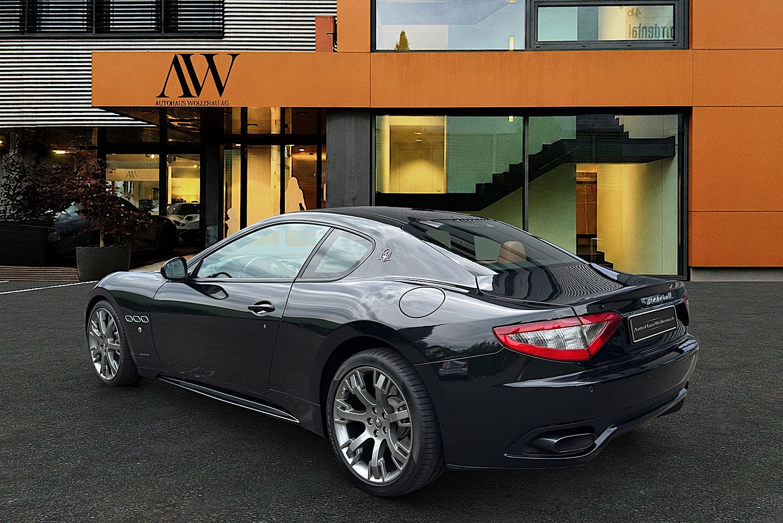 MASERATI Gran Turismo 4.7 V8 Sport / Top Zustand-image-2