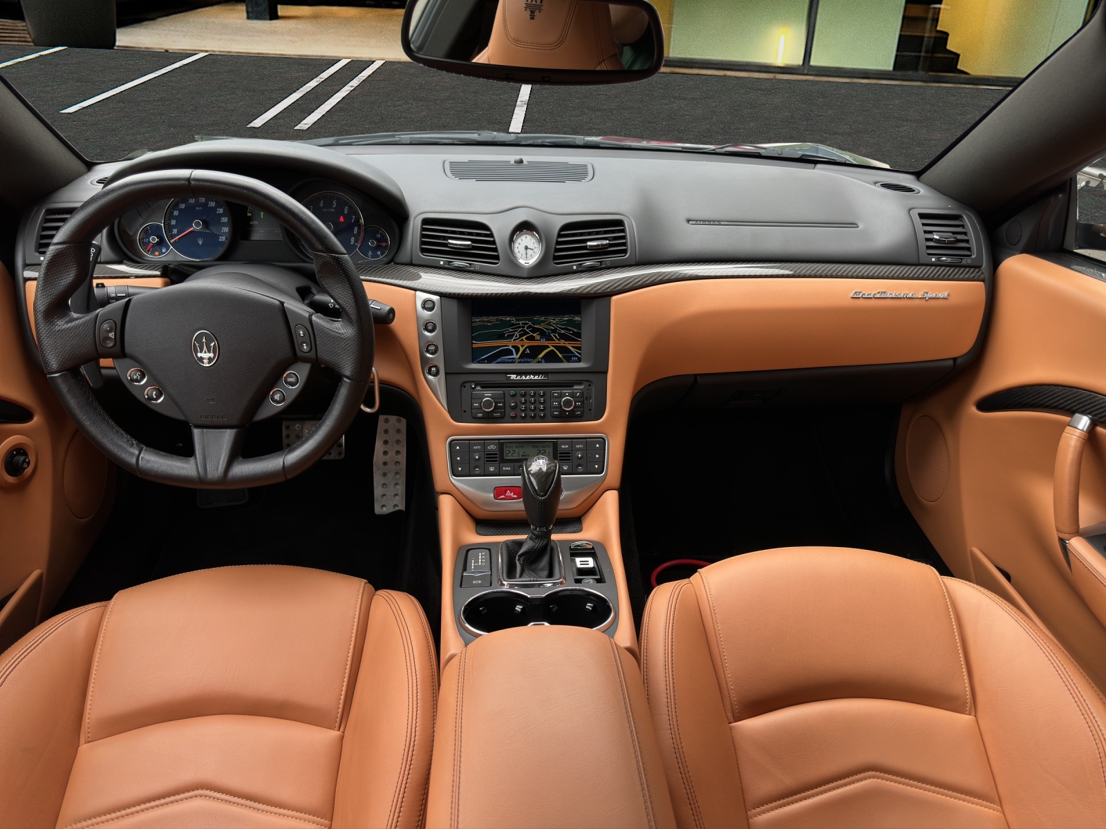 MASERATI Gran Turismo 4.7 V8 Sport / Top Zustand-image-8