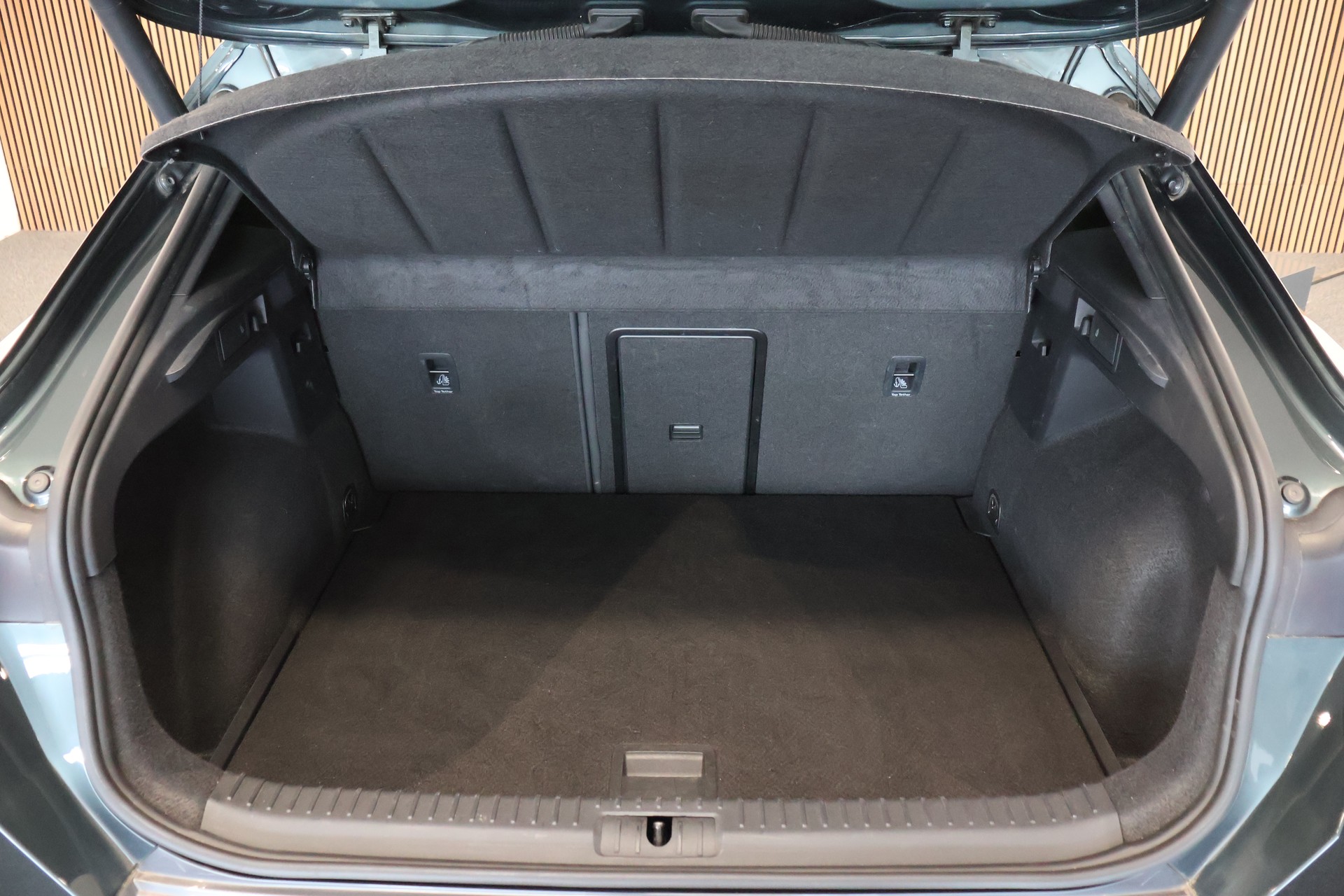 CUPRA Formentor 2.0TSI VZ 4Drive DSG-image-12