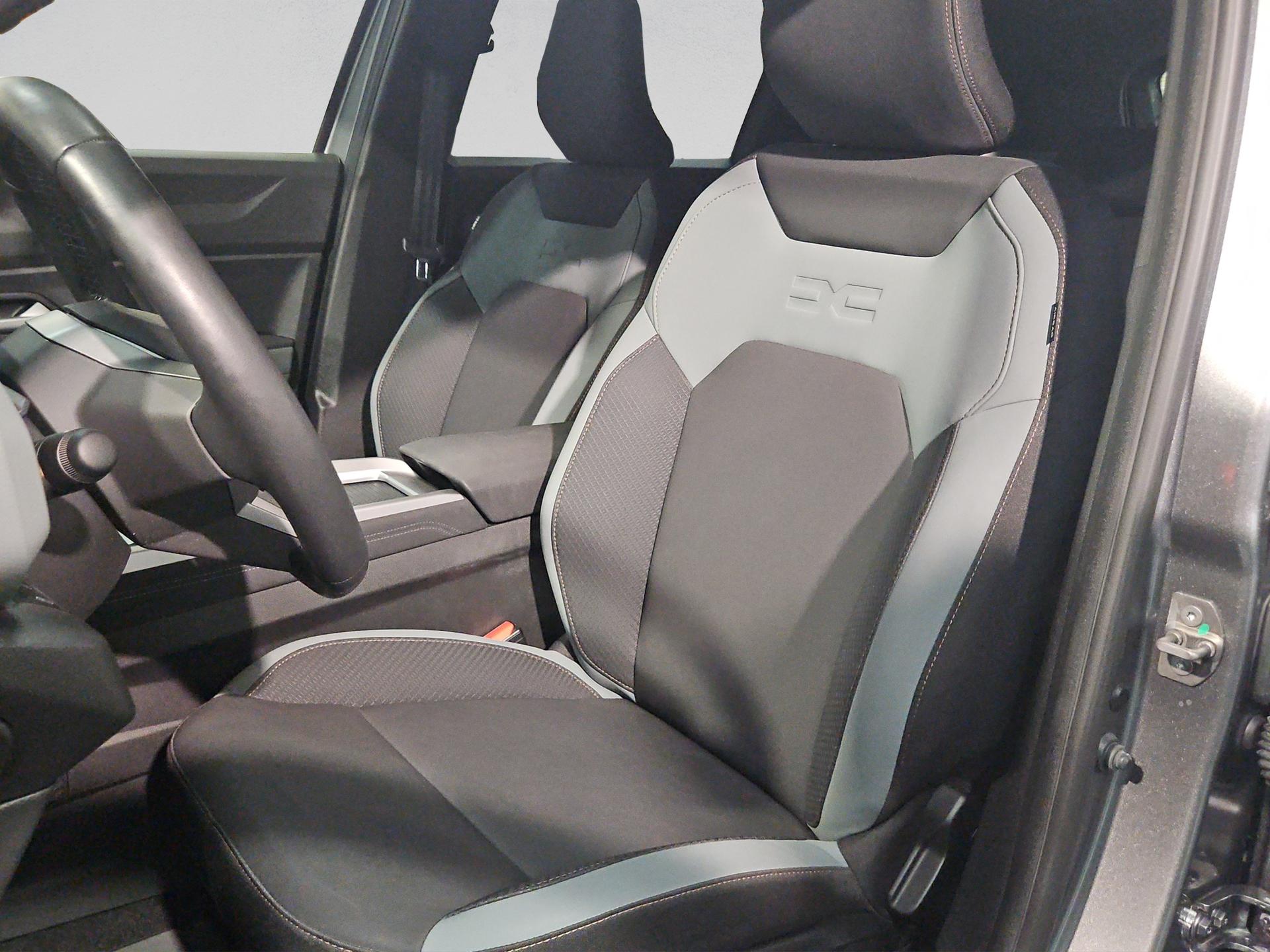 DACIA Bigster HEV 155 Extreme-image-8