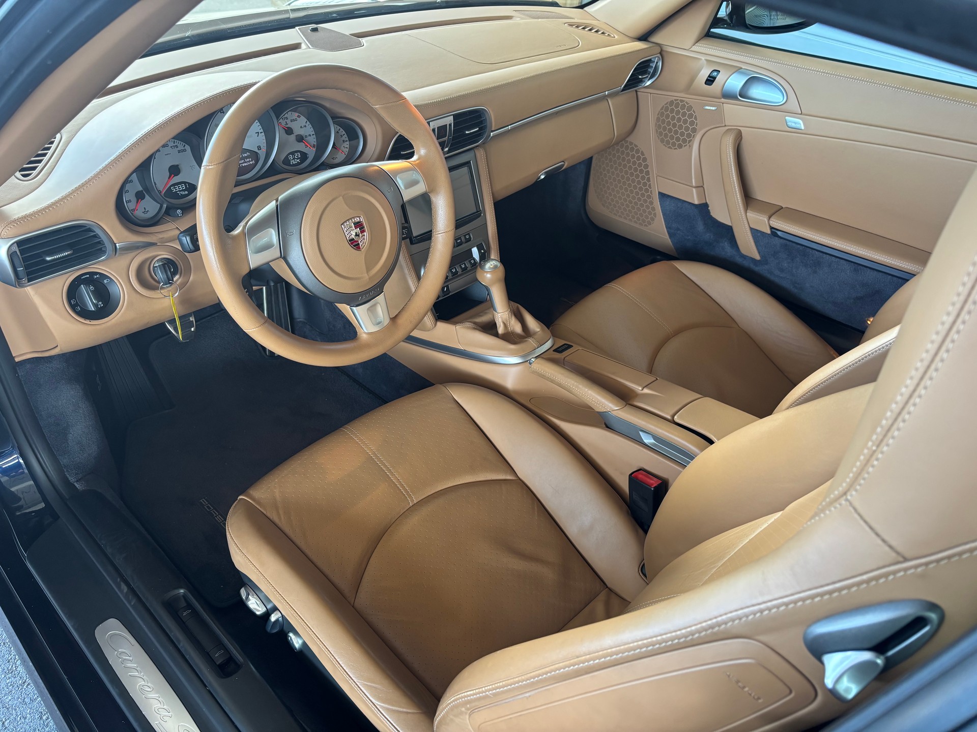 PORSCHE 911 Carrera S GT3 Optic-image-6