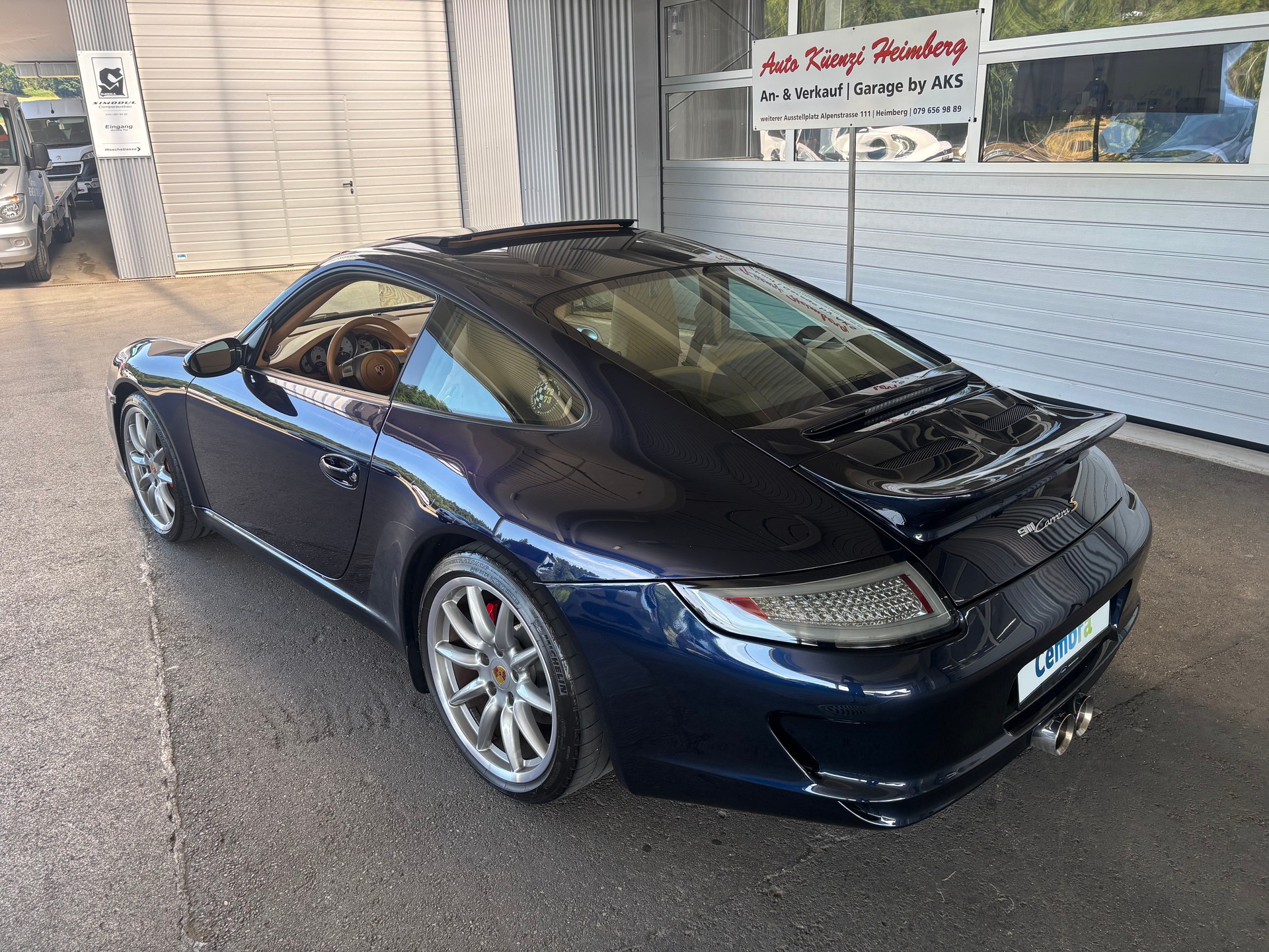 PORSCHE 911 Carrera S GT3 Optic-showroom-element-2