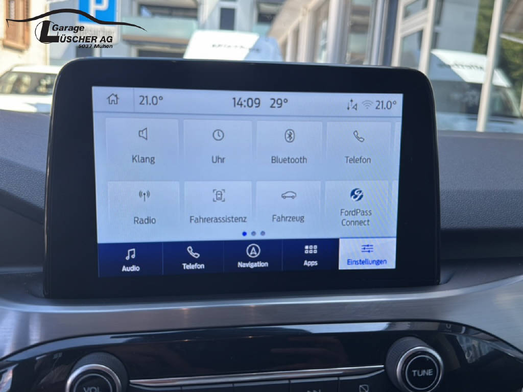 FORD Kuga 2.0 EcoBlue Titanium 4x4-image-13