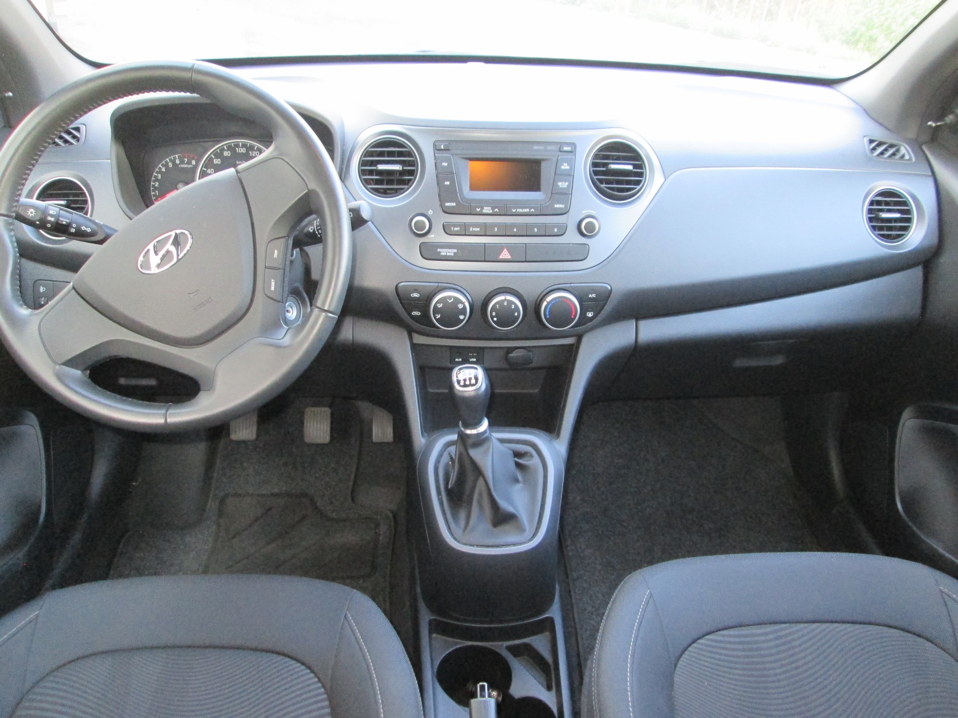 HYUNDAI i10 1.0 GO-image-7