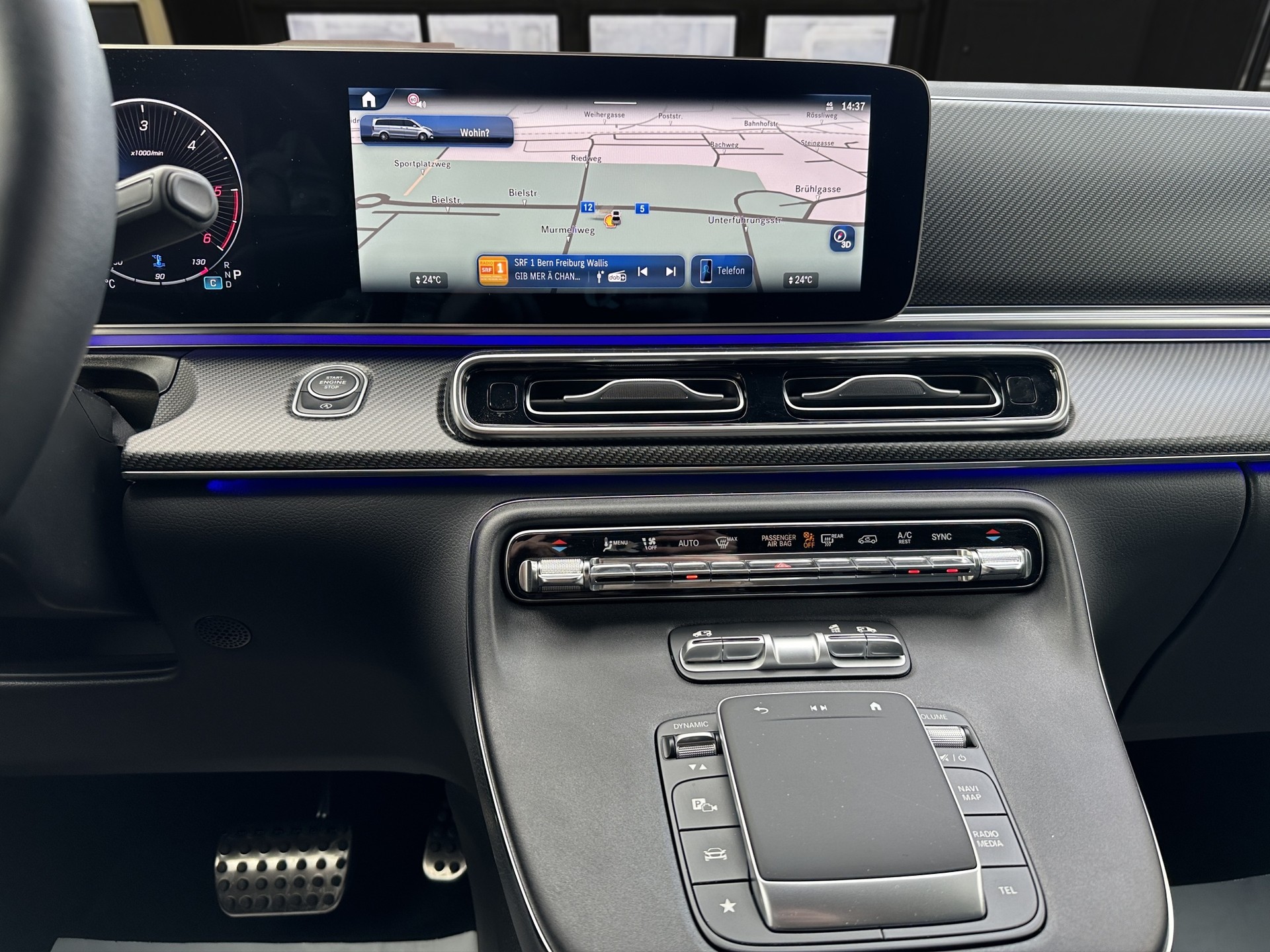 MERCEDES-BENZ V 300 d lang AMG Line Avantgarde 4Matic 9G-Tronic-image-14