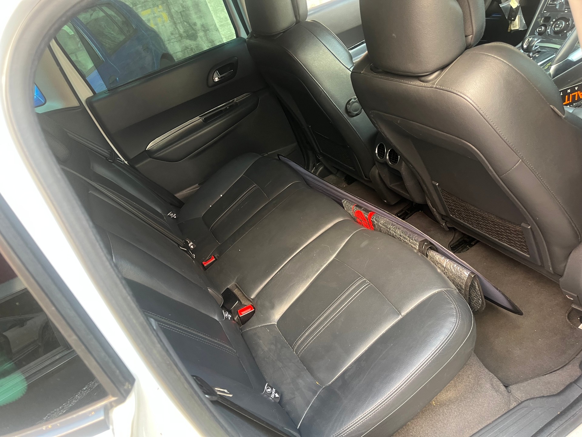 PEUGEOT 3008 HYbrid4 2.0 HDI EGS6-image-14