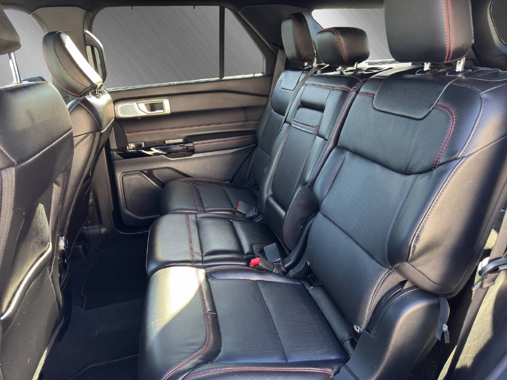 FORD Explorer 3.0 V6 Plug-in Hybrid ST-Line-image-13