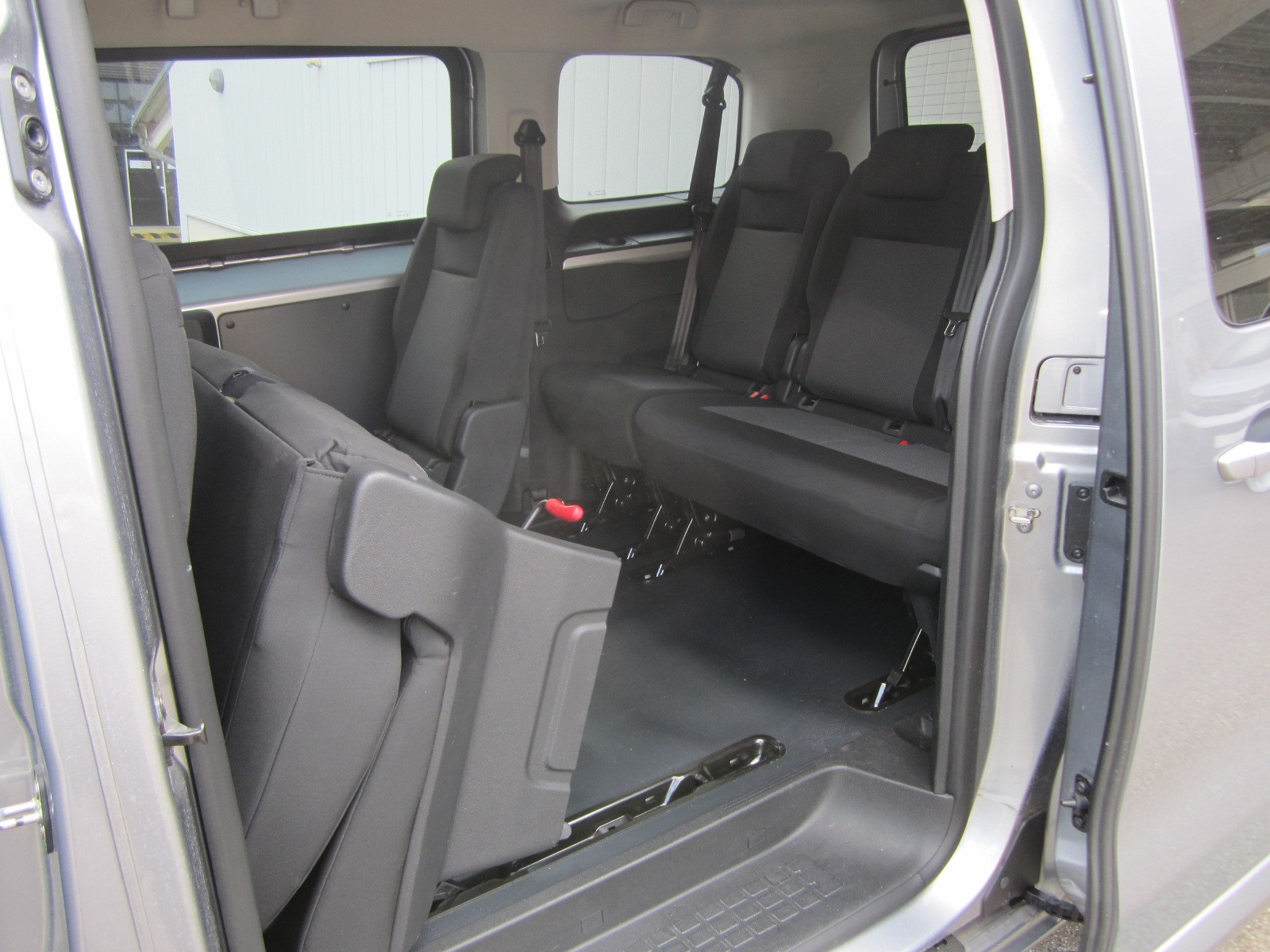 OPEL Vivaro Combi 2.0 CDTI Essentia s/s M-image-3