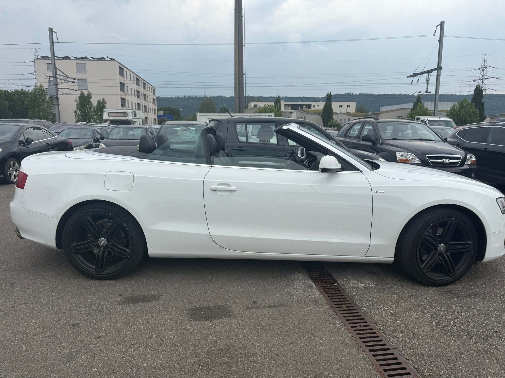 AUDI A5 Cabriolet 2.0 TFSI quattro S-tronic-image-3