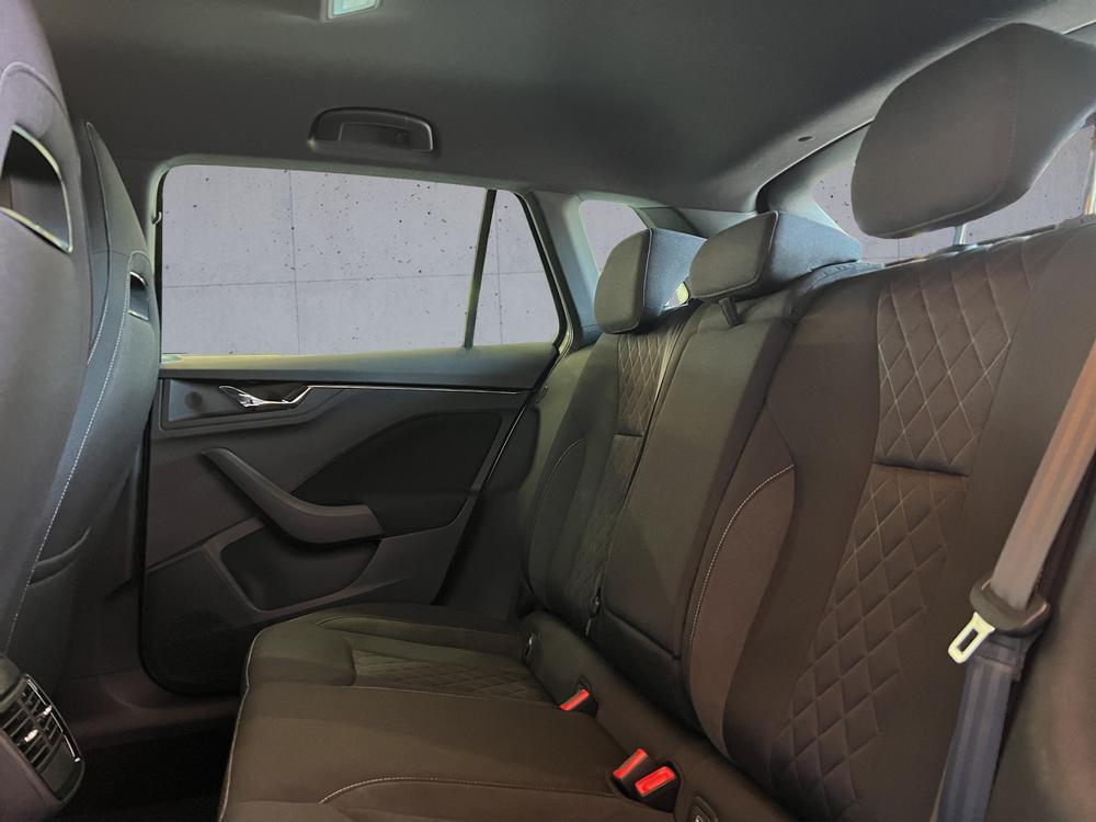 SKODA Kamiq 1.0 TSI Style DSG-image-6