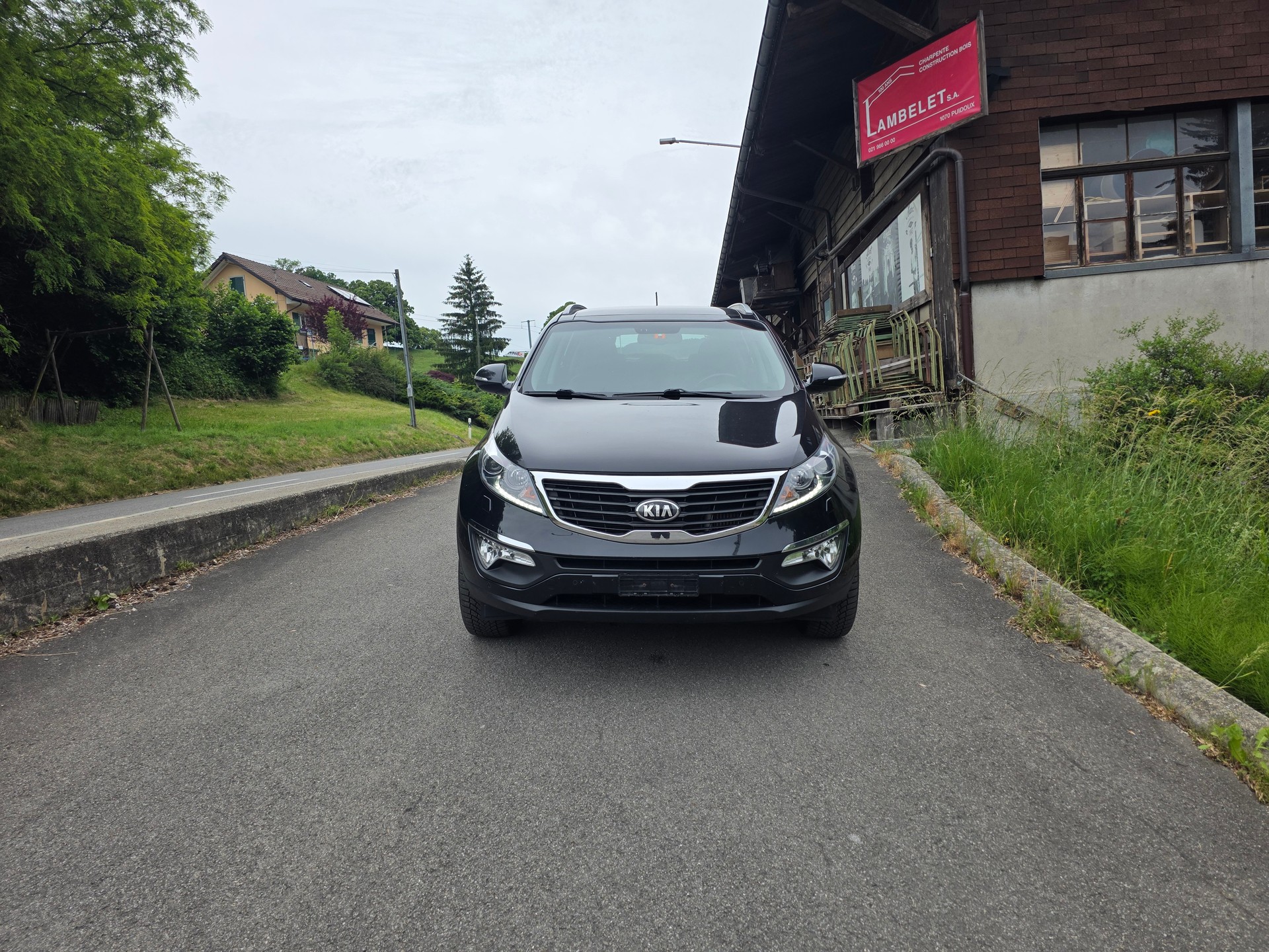 KIA Sportage 2.0 CRDi Style 4WD Automatic-image-1