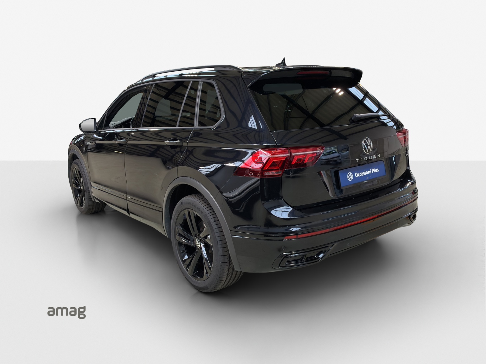 VW Tiguan 2.0TSI R-Line 4Motion DSG-image-2