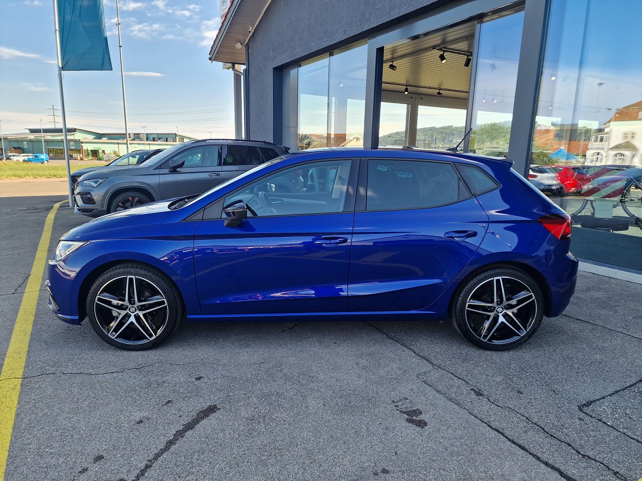 SEAT Ibiza 1.0 EcoTSI Swiss FR-image-2