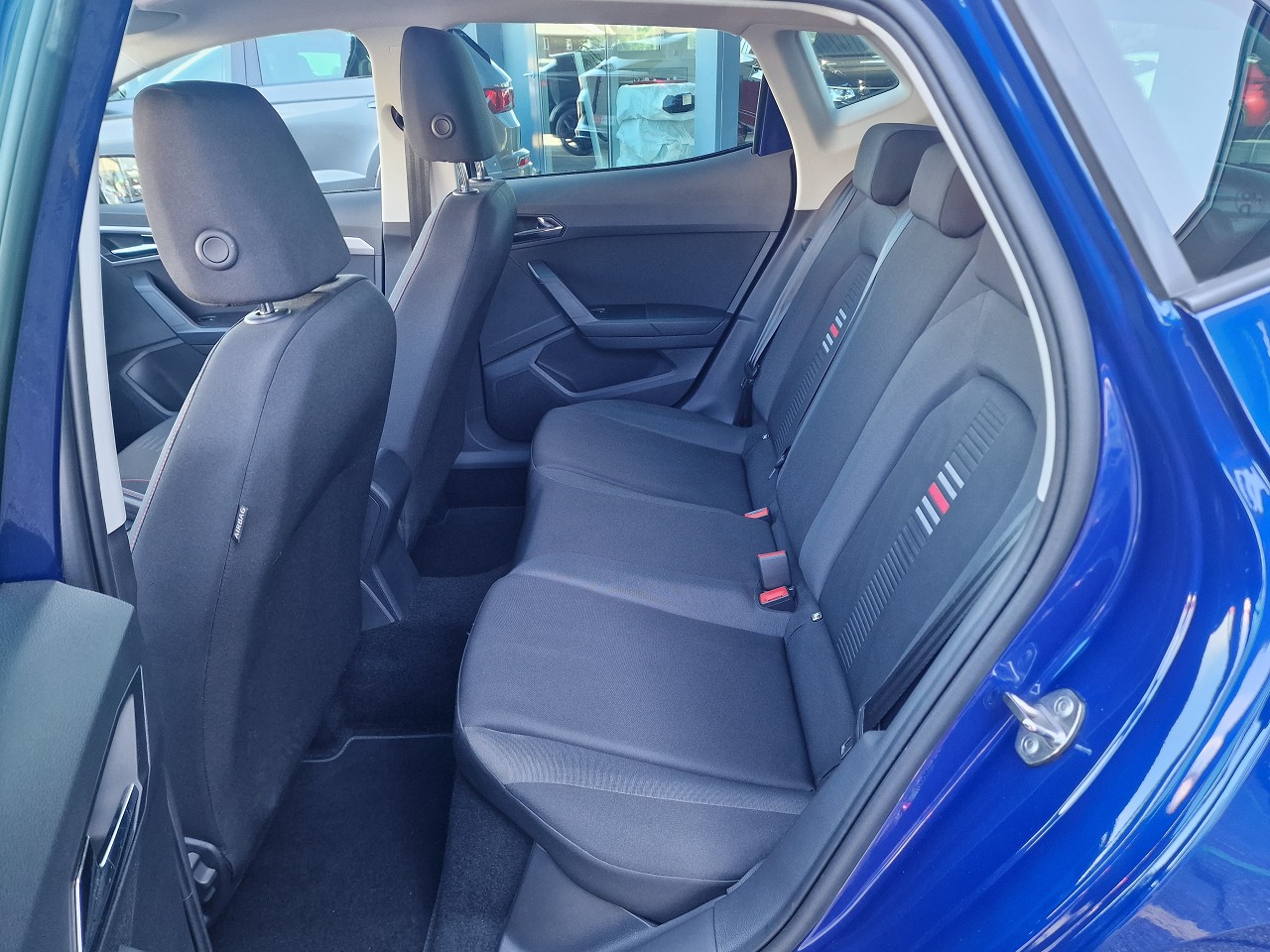 SEAT Ibiza 1.0 EcoTSI Swiss FR-image-11