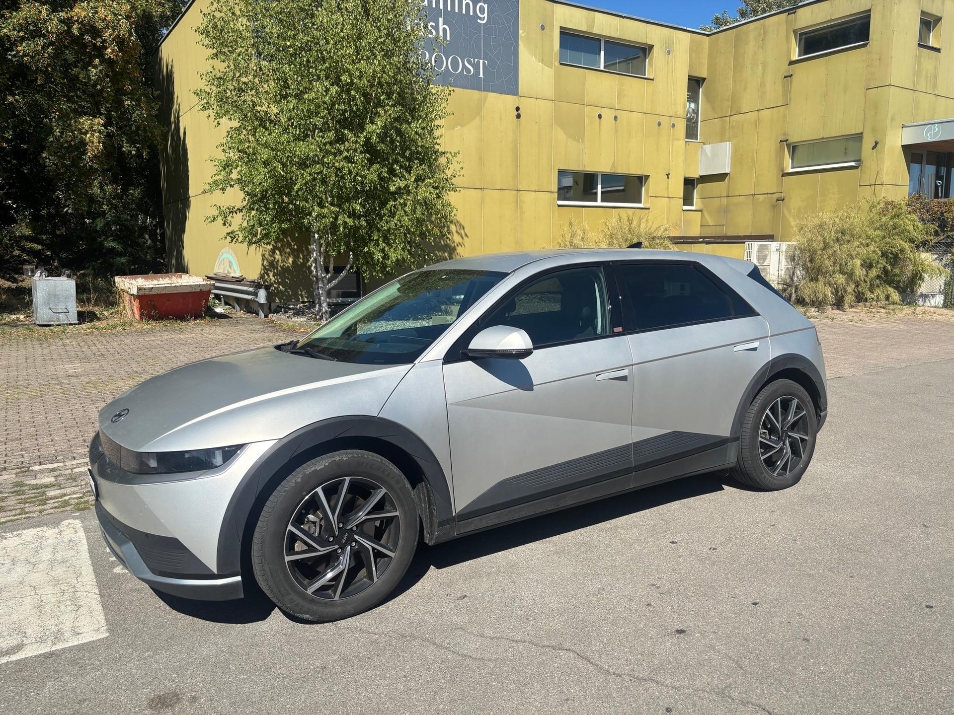 HYUNDAI Ioniq 5 77,4 kWh Amplia-image-0