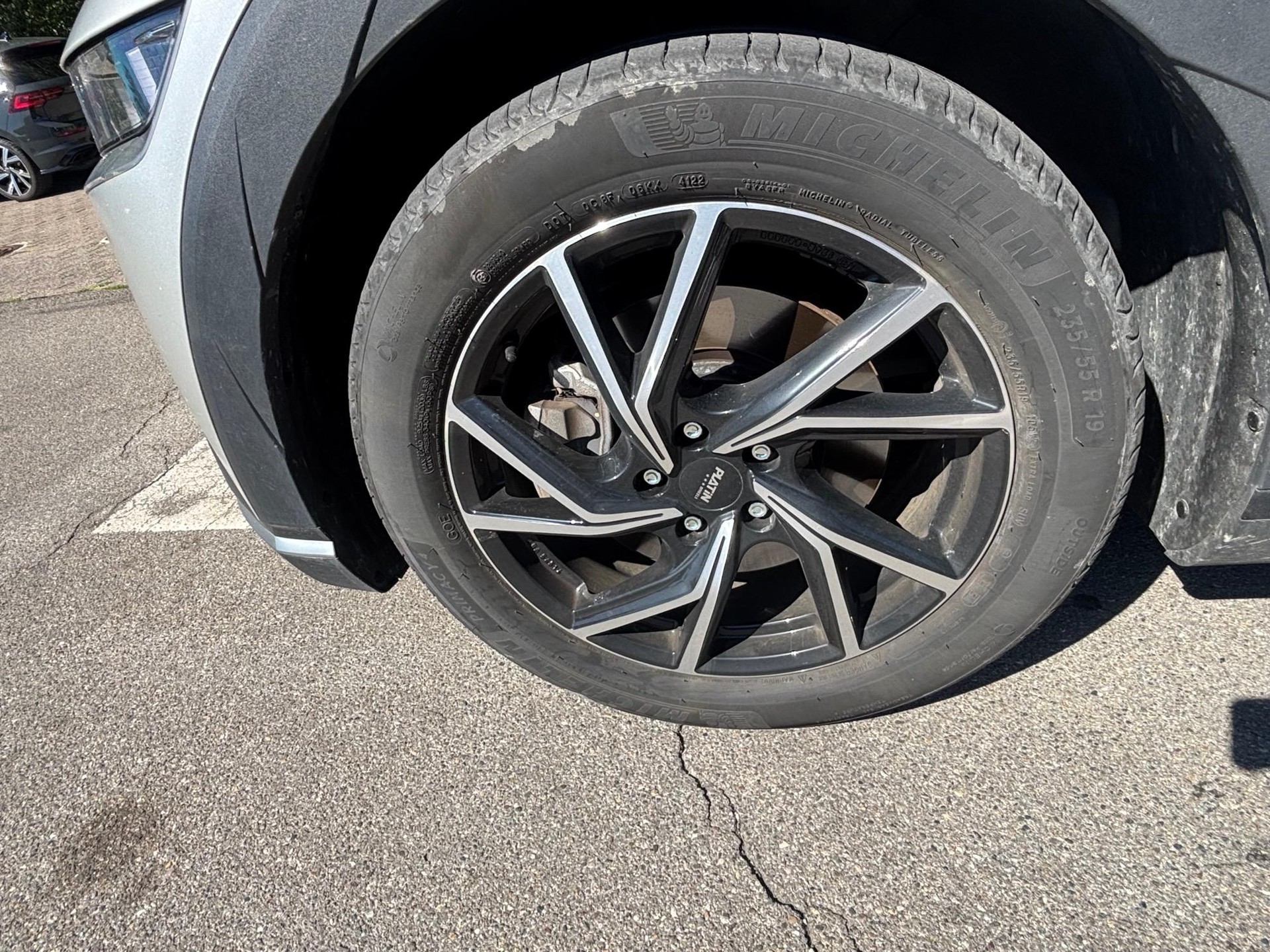 HYUNDAI Ioniq 5 77,4 kWh Amplia-image-19