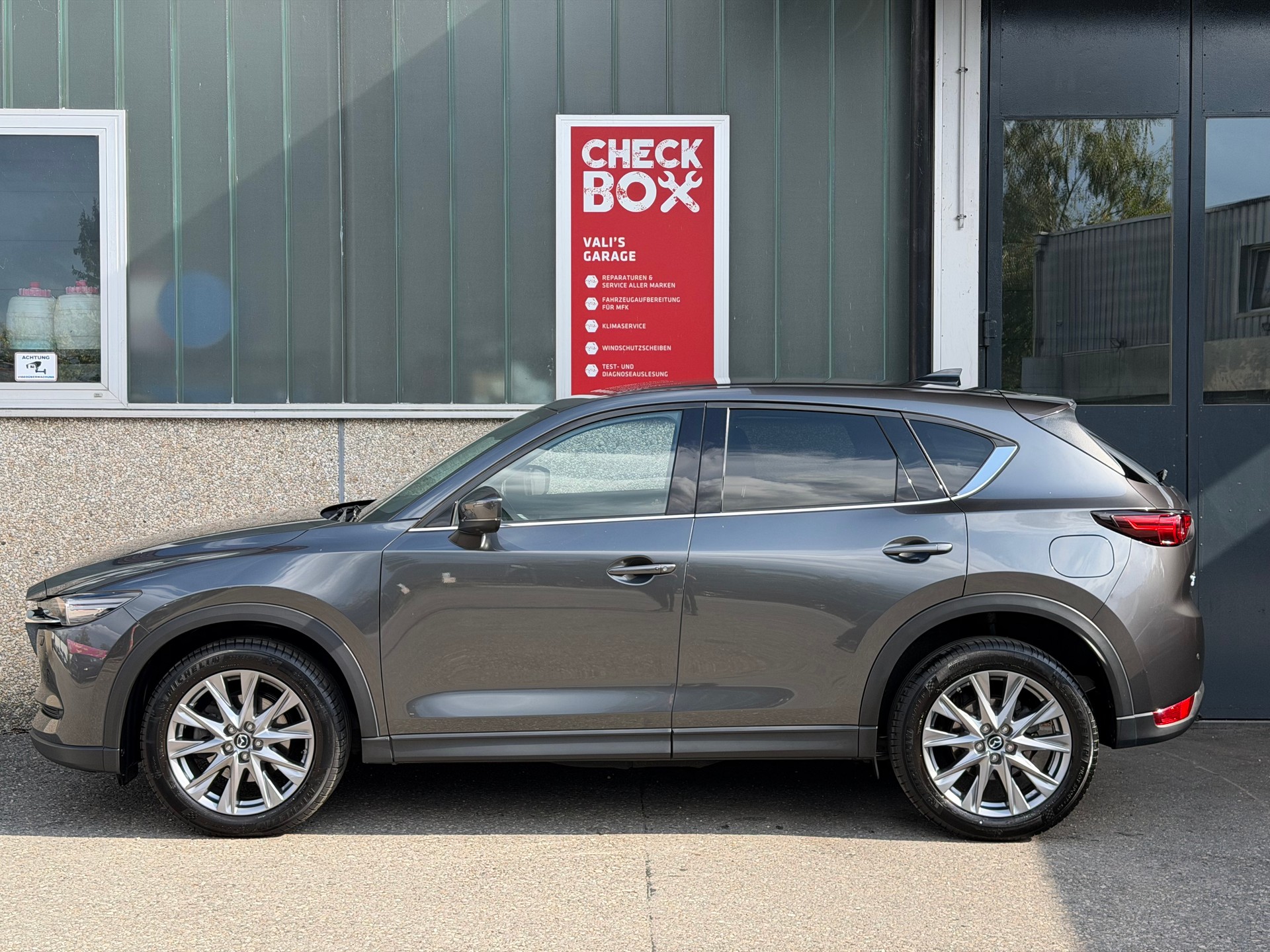MAZDA CX-5 SKYACTIV-D 184 Revolution AWD Automat-image-1