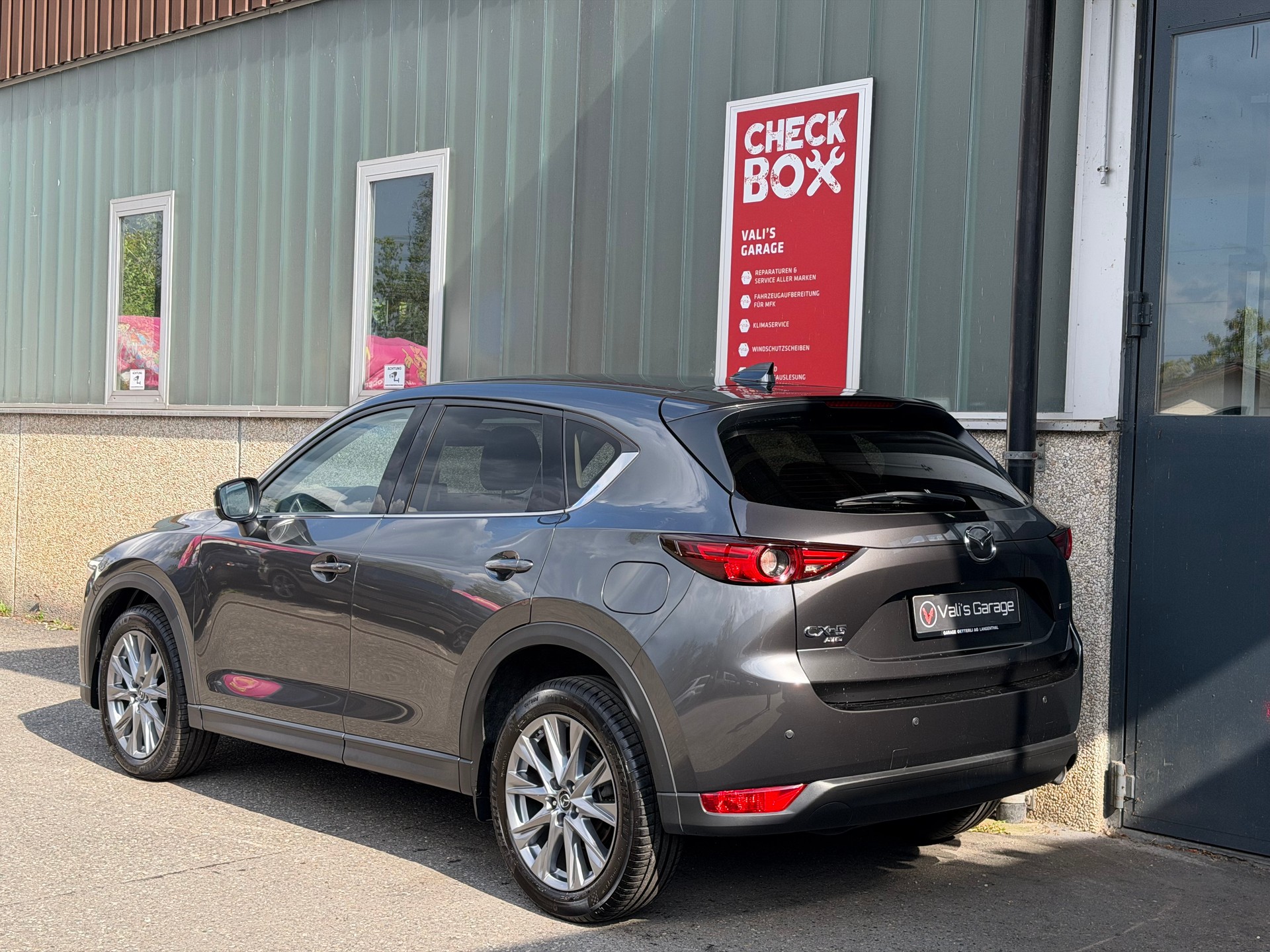 MAZDA CX-5 SKYACTIV-D 184 Revolution AWD Automat-image-2