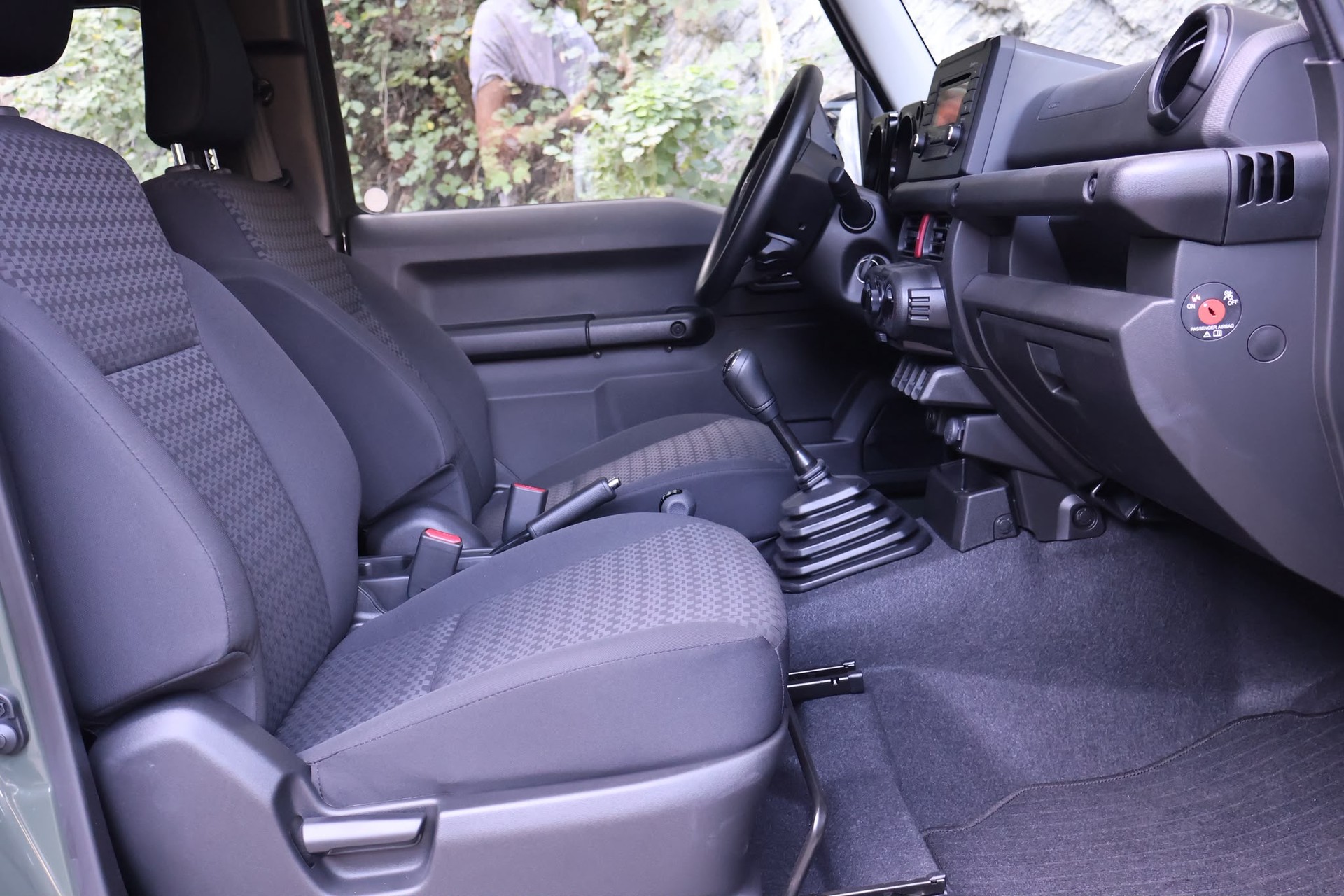 SUZUKI Jimny 1.5 Compact+ 4x4-image-8
