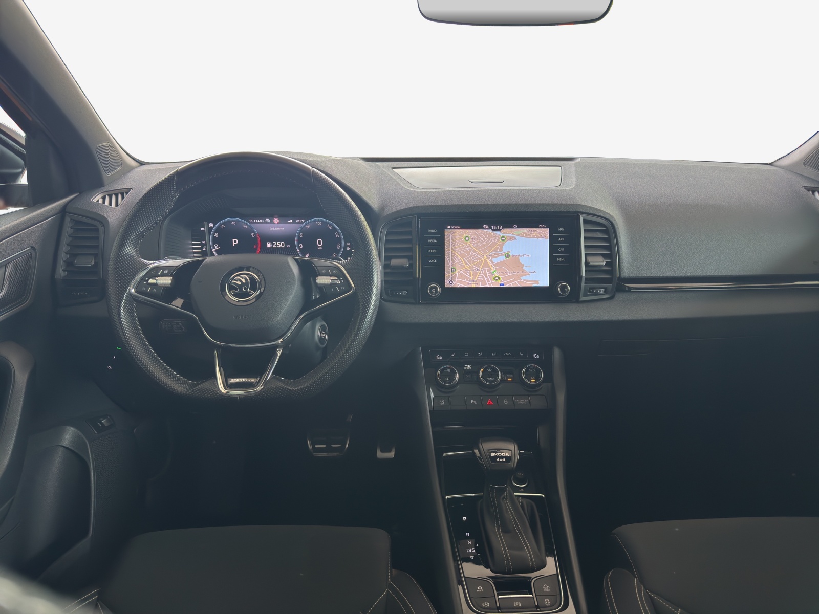 SKODA Karoq 2.0 TSI SportLine 4x4 DSG-image-8