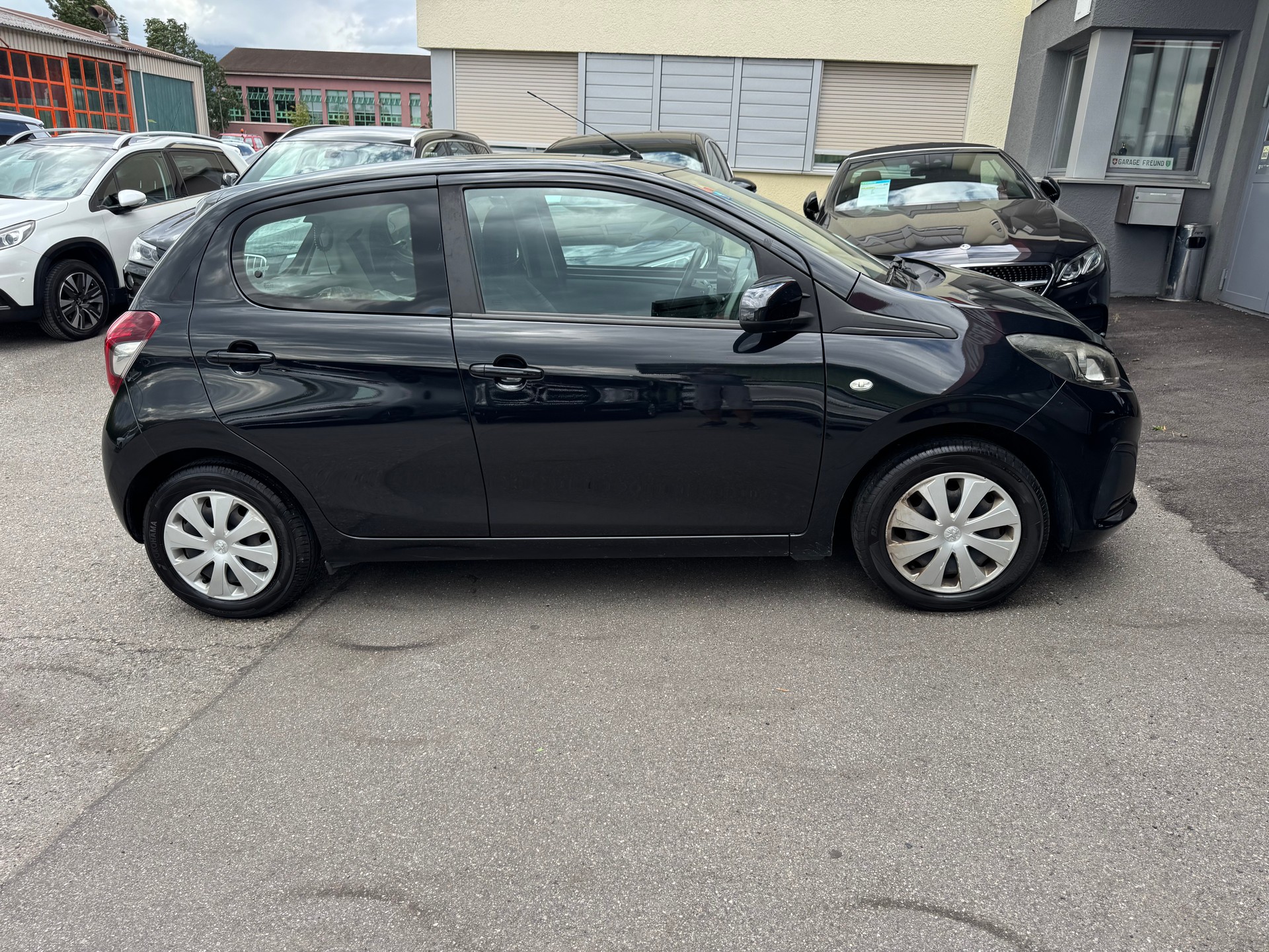PEUGEOT 108 1.0 VTi Active Top-image-6