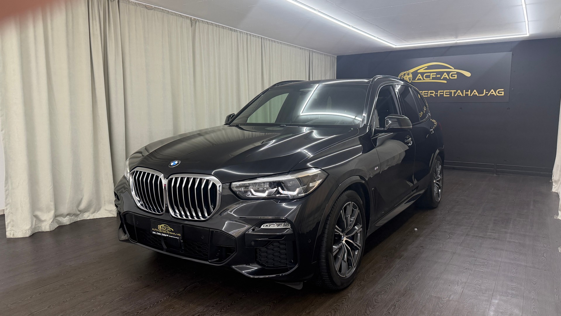 BMW X5 xDrive 48V 40d M Sport Steptronic-image-0