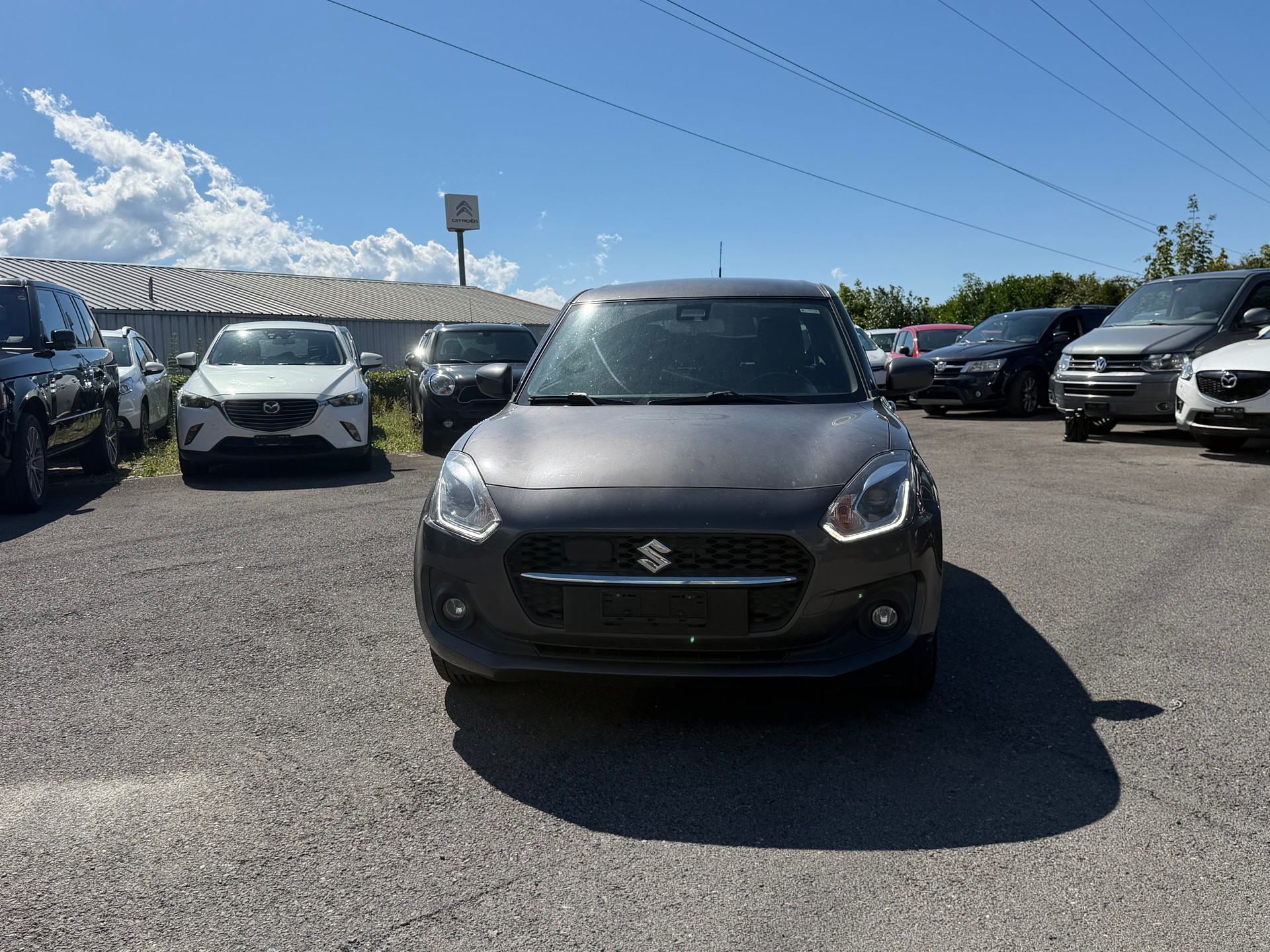 SUZUKI Swift 1.2 Compact + 4x4 Hybrid-image-7