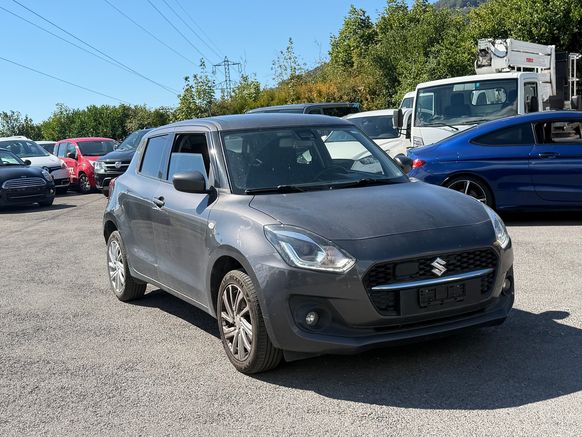 SUZUKI Swift 1.2 Compact + 4x4 Hybrid-image-0