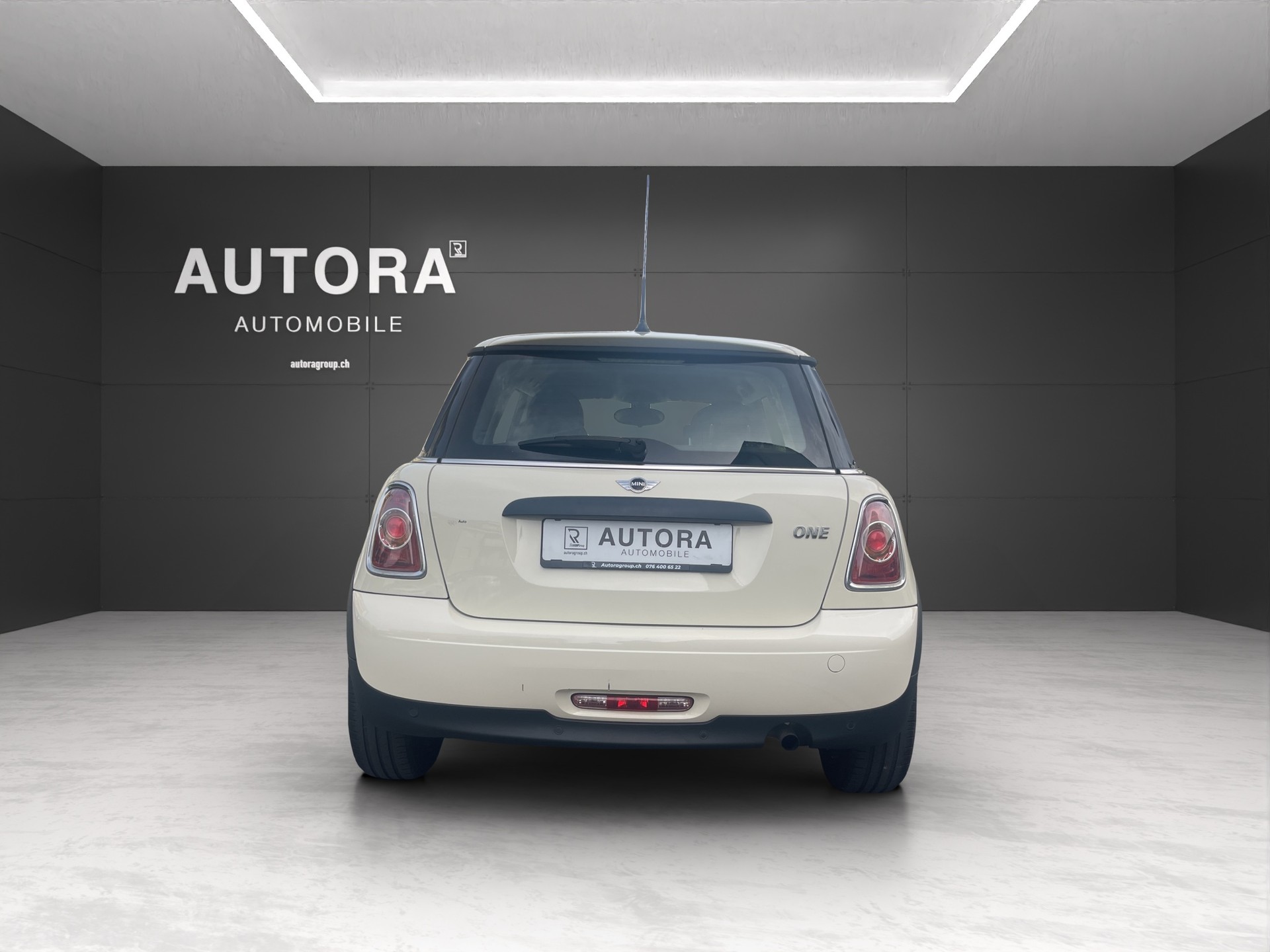 MINI One-image-4