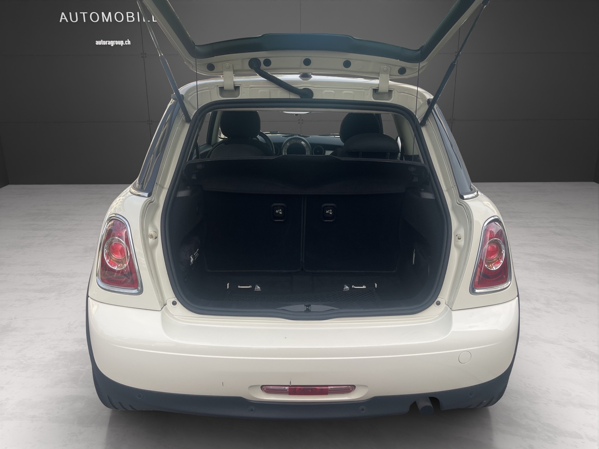 MINI One-image-13