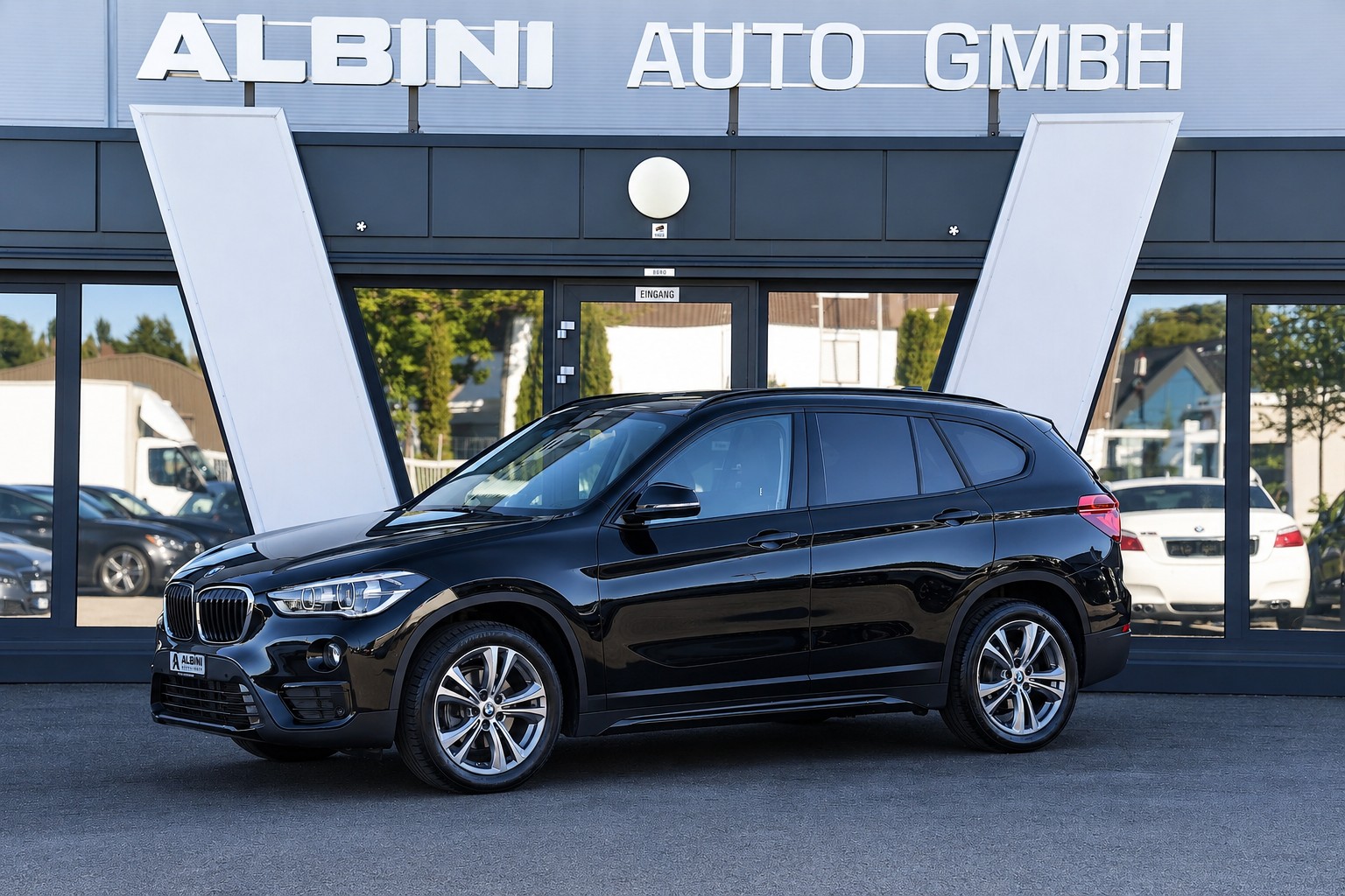 BMW X1 xDrive 18d Sport Line Steptronic-image-0