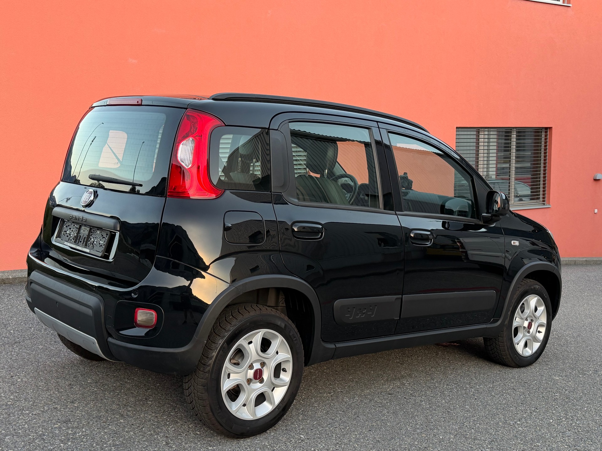 FIAT Panda 0.9 Twinair Turbo Wild 4x4-image-4
