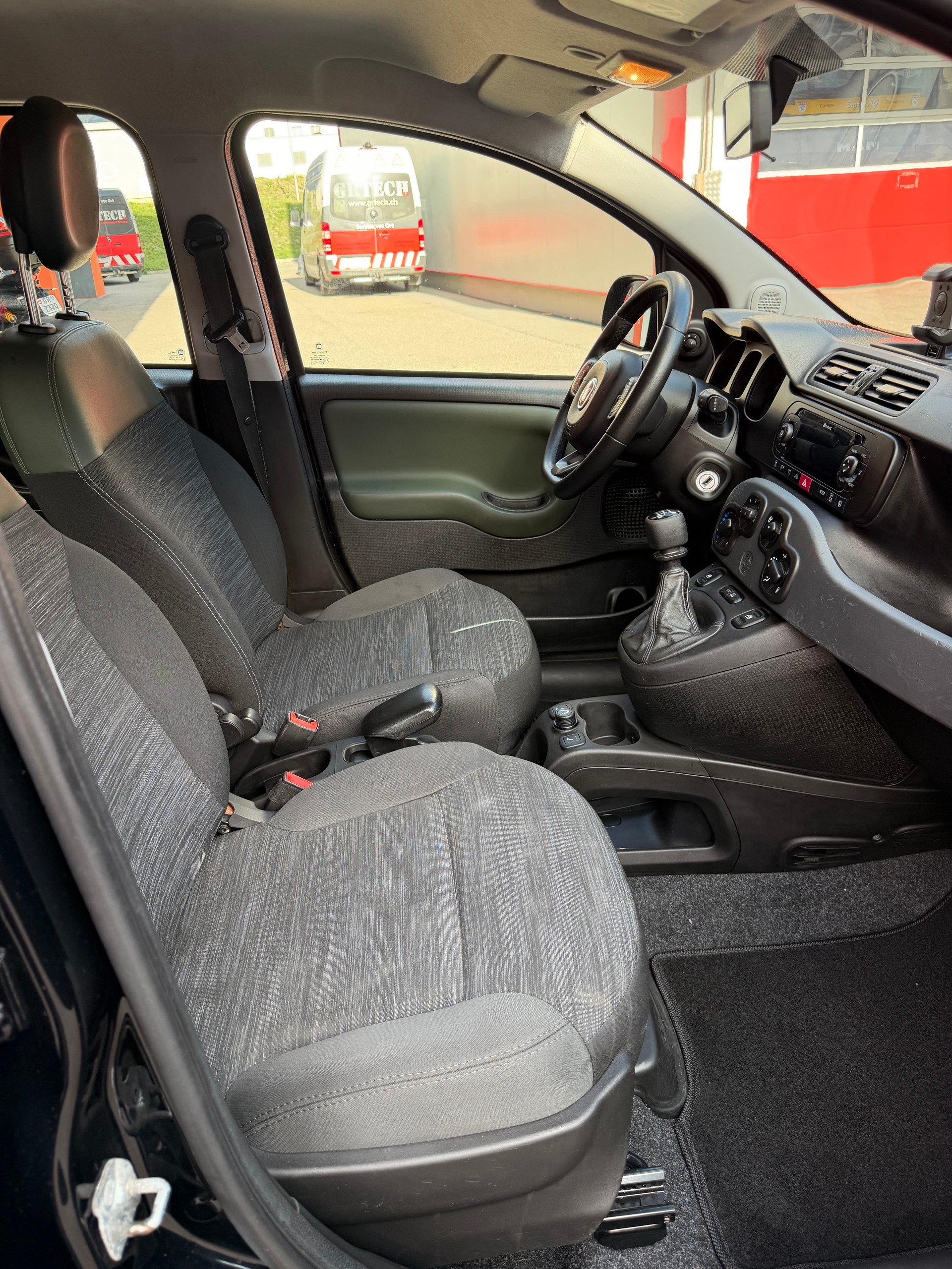 FIAT Panda 0.9 Twinair Turbo Wild 4x4-image-13