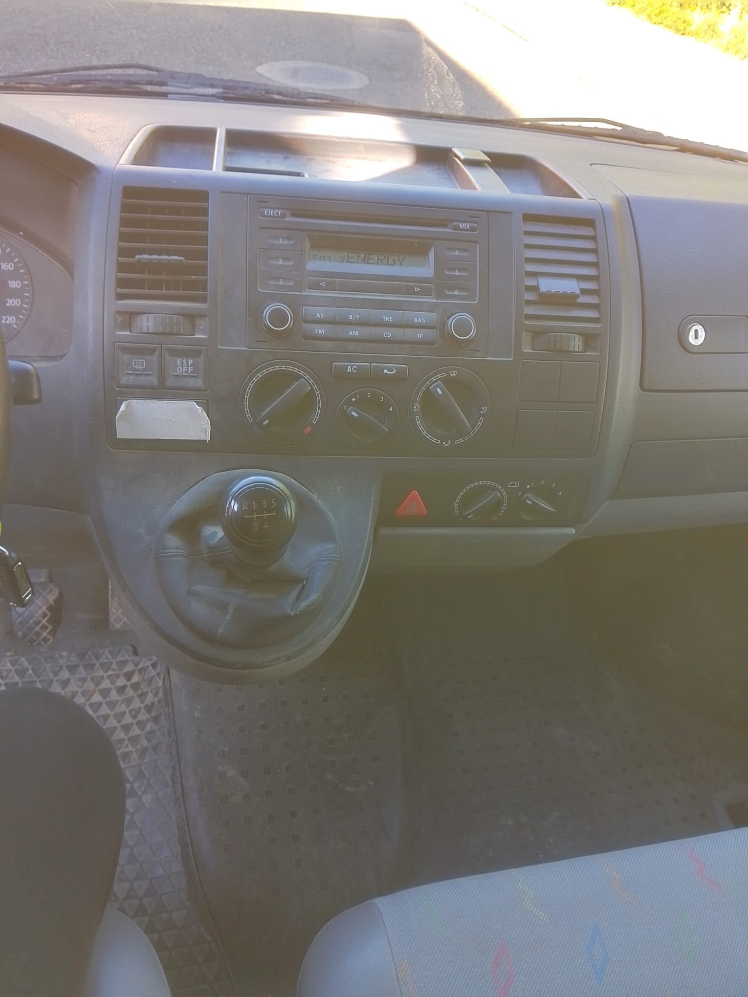 VW T5 1.9 TDI PD-image-5