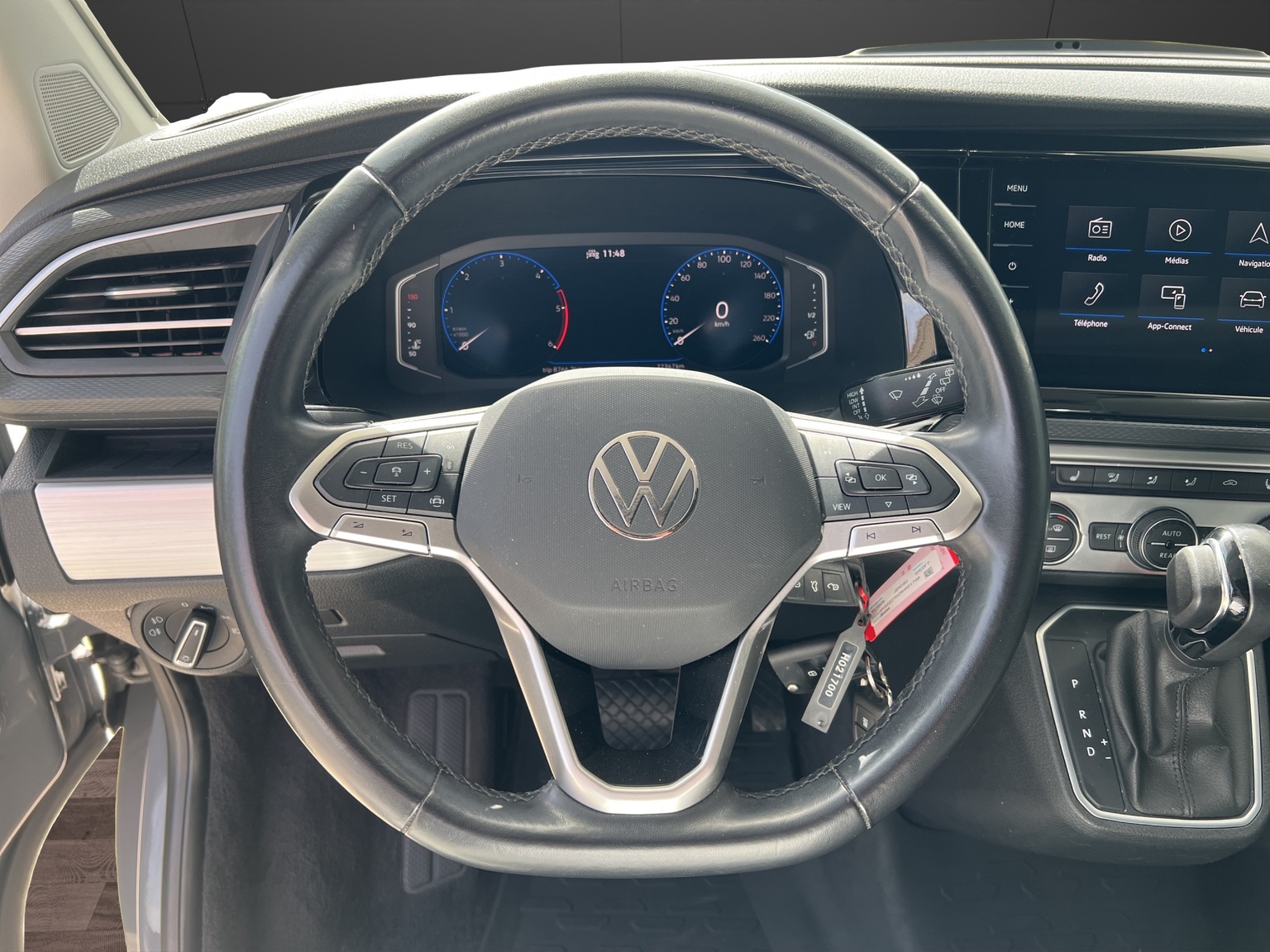 VW T6.1 California 2.0 TDI Beach Edition Liberty-image-6