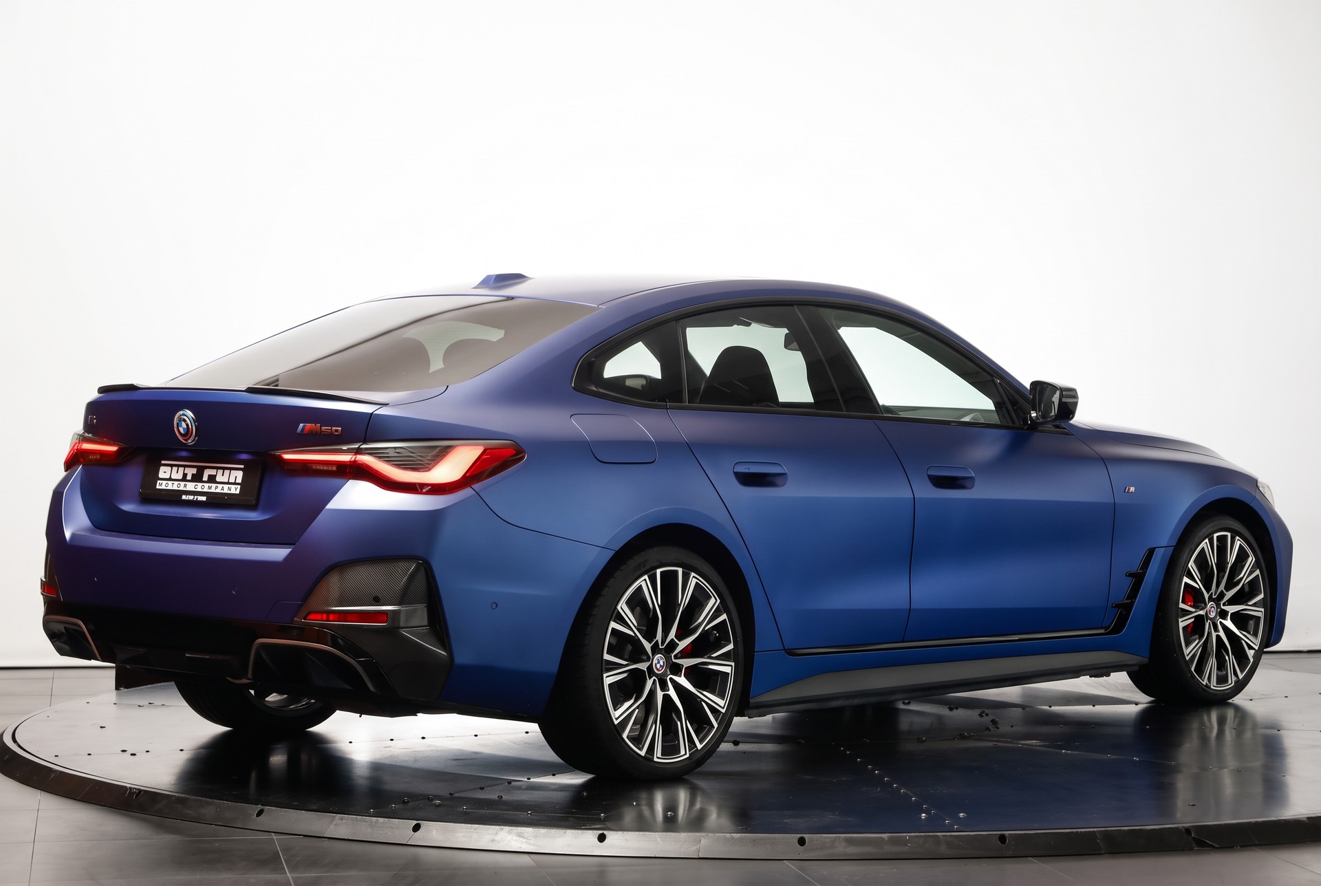 BMW i4 M50 M Sport Pro Frozen Portimau FULL OPTIONS-image-9