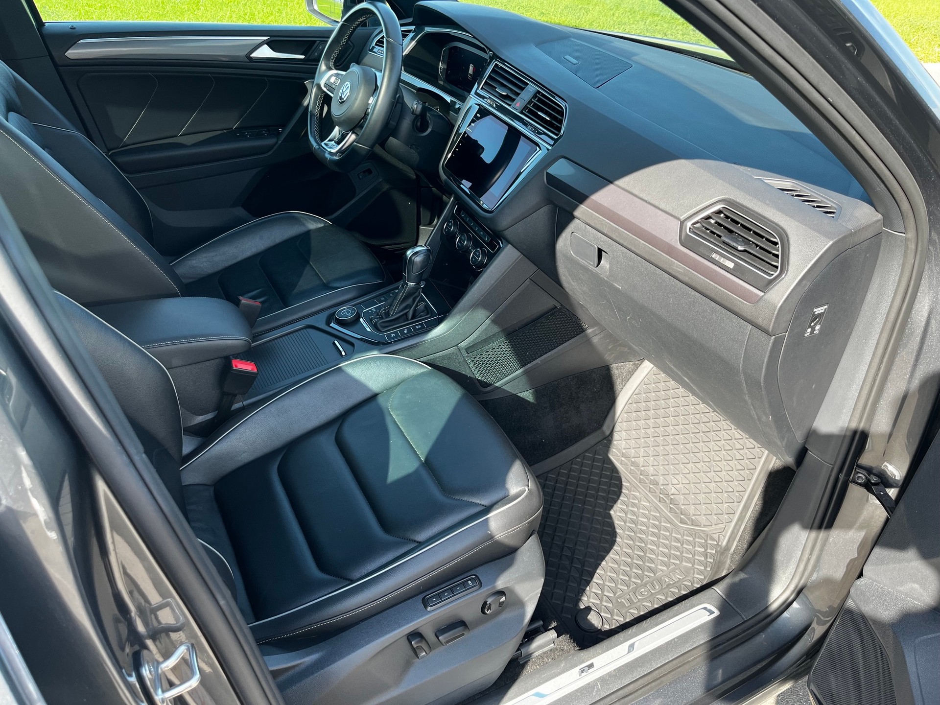 VW Tiguan 2.0 TDI SCR Highline 4Motion DSG-image-6