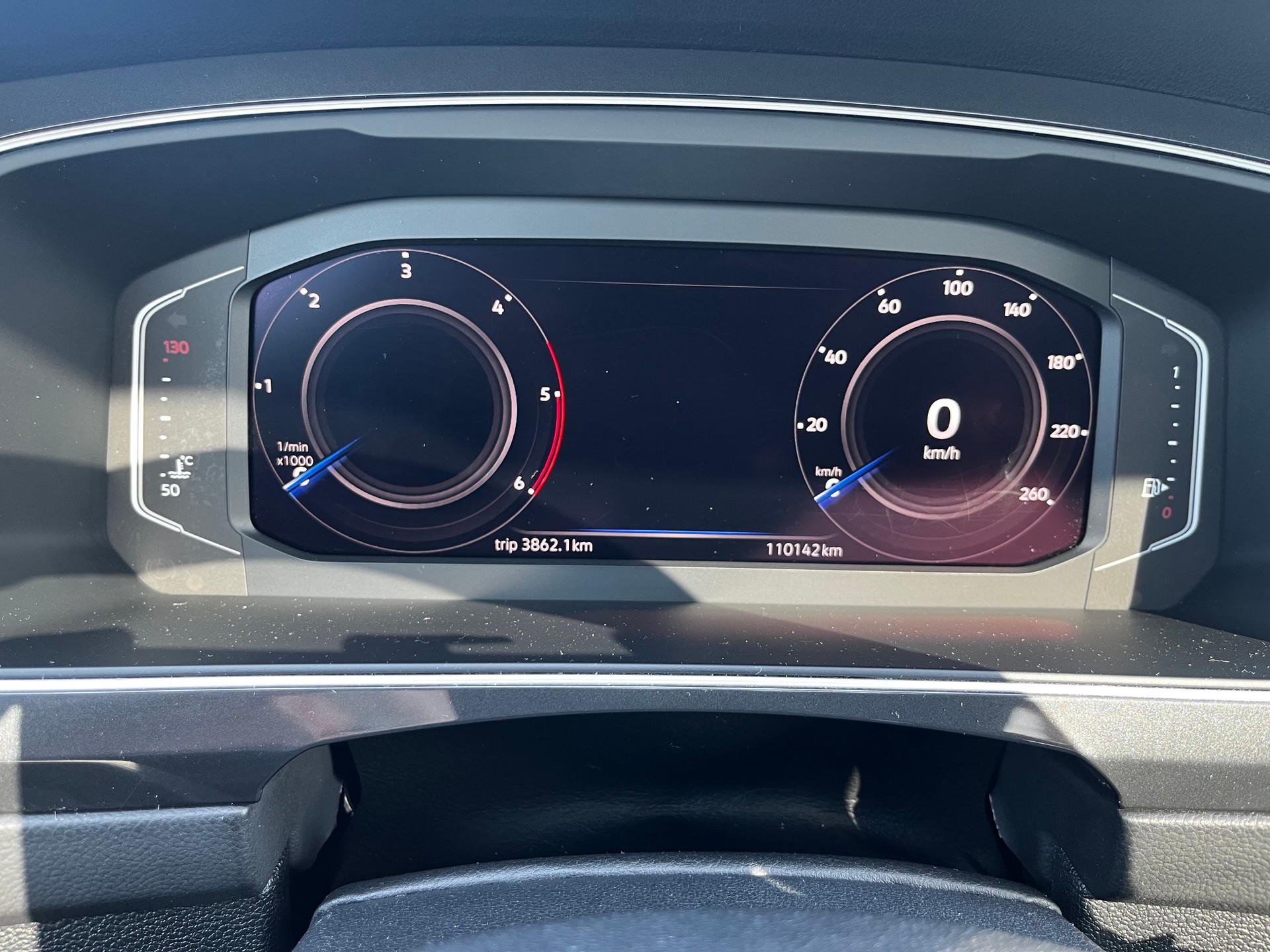 VW Tiguan 2.0 TDI SCR Highline 4Motion DSG-image-16