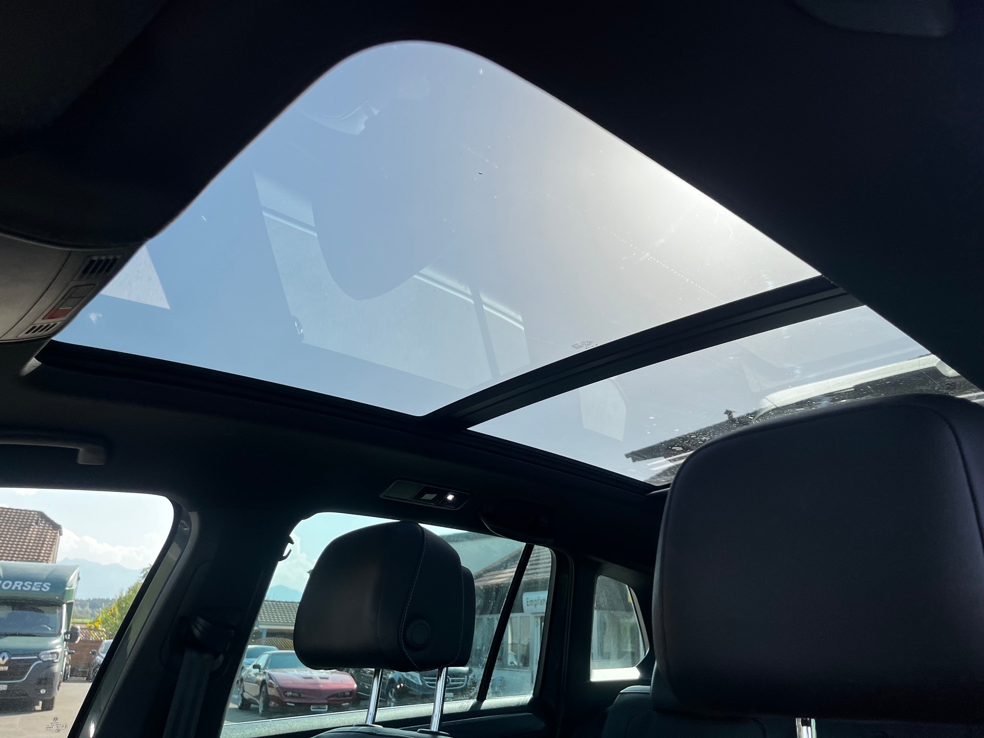 VW Tiguan 2.0 TDI SCR Highline 4Motion DSG-image-15