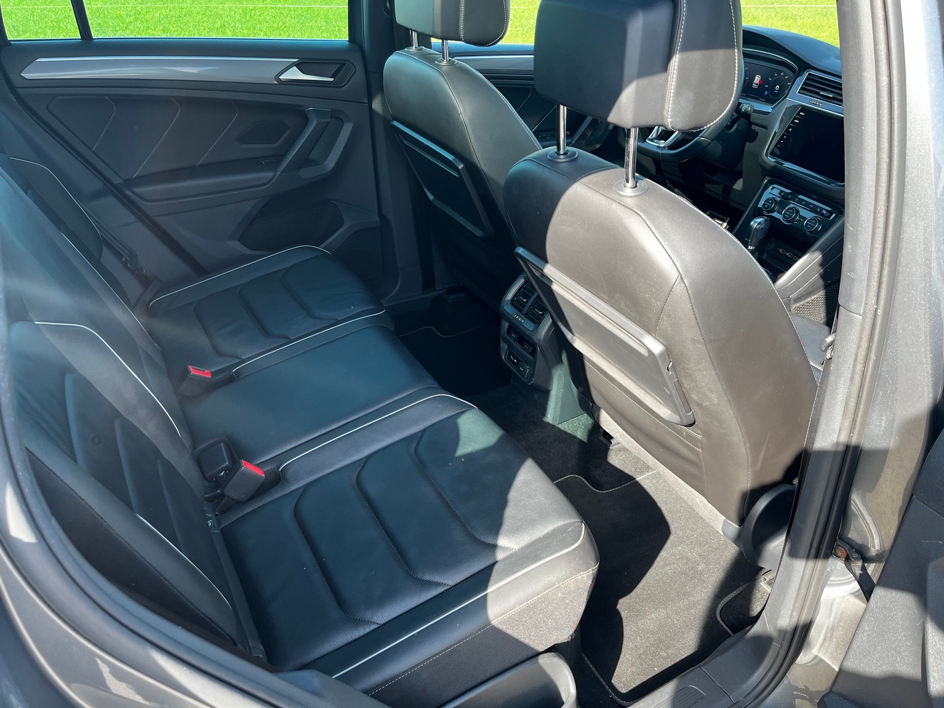 VW Tiguan 2.0 TDI SCR Highline 4Motion DSG-image-8