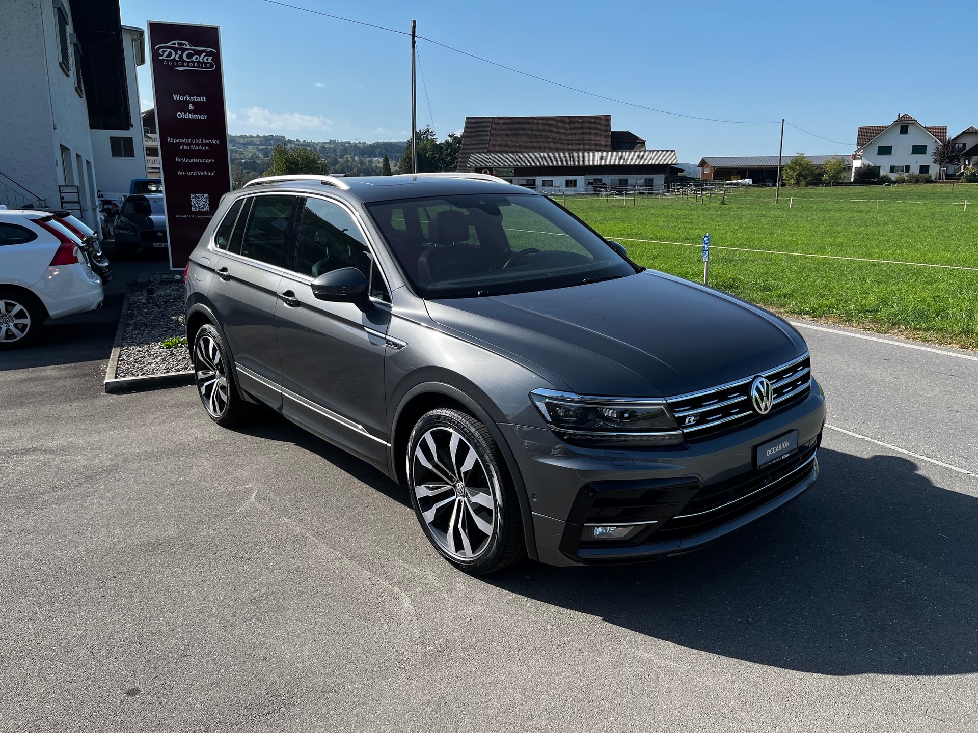 VW Tiguan 2.0 TDI SCR Highline 4Motion DSG-image-1