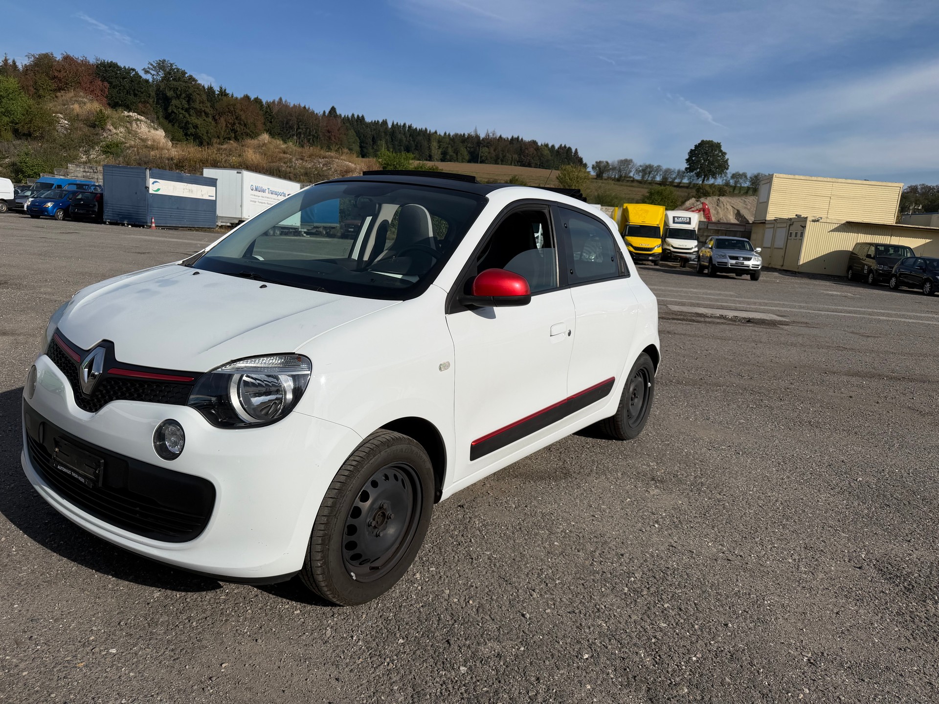 RENAULT Twingo 1.0 Intens-image-1