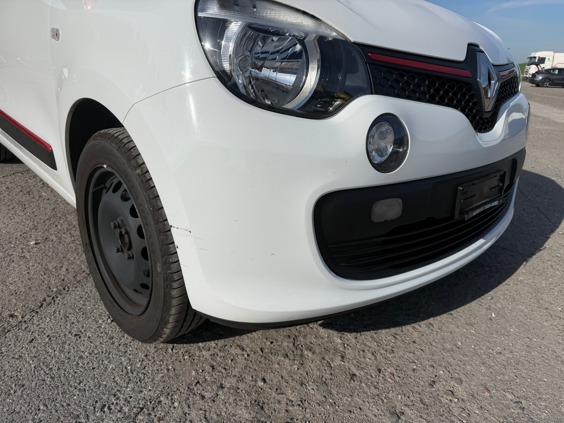 RENAULT Twingo 1.0 Intens-image-12