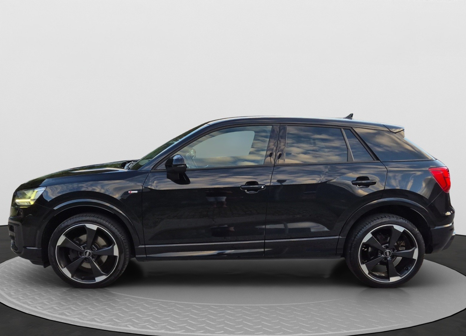 AUDI Q2 35 TFSI Design S-tronic S-LINE-image-7