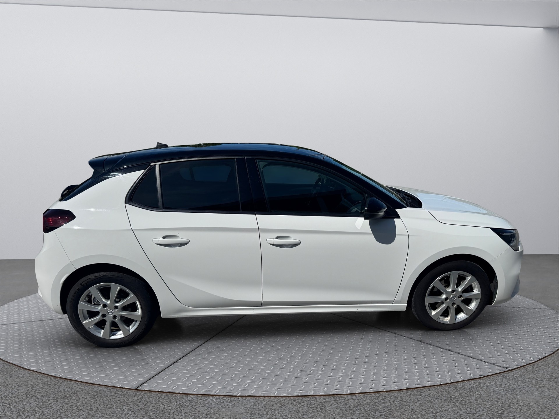 OPEL Corsa 1.2 TP Edition-image-6