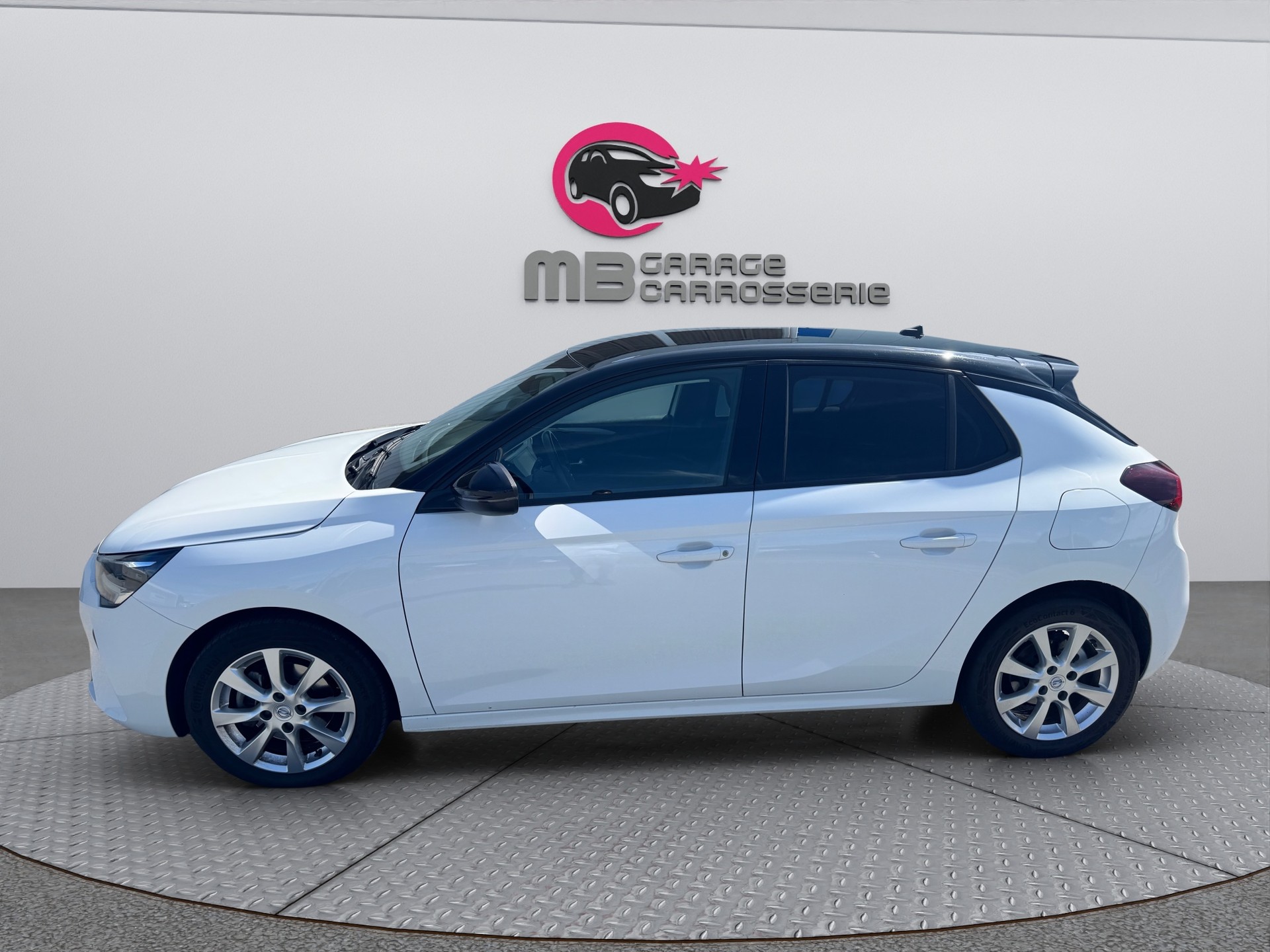 OPEL Corsa 1.2 TP Edition-image-2